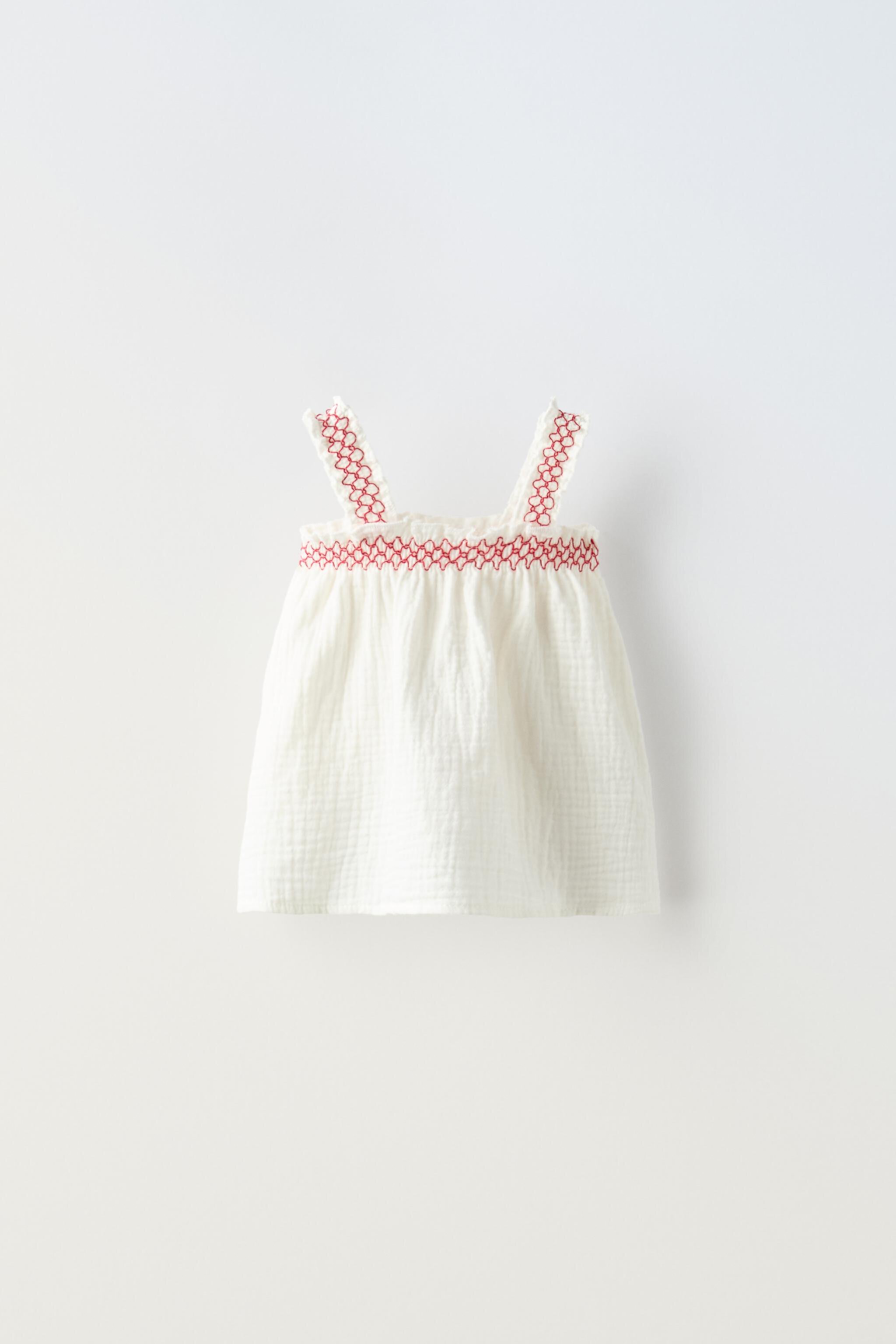 EMBROIDERED MUSLIN TOP Zara