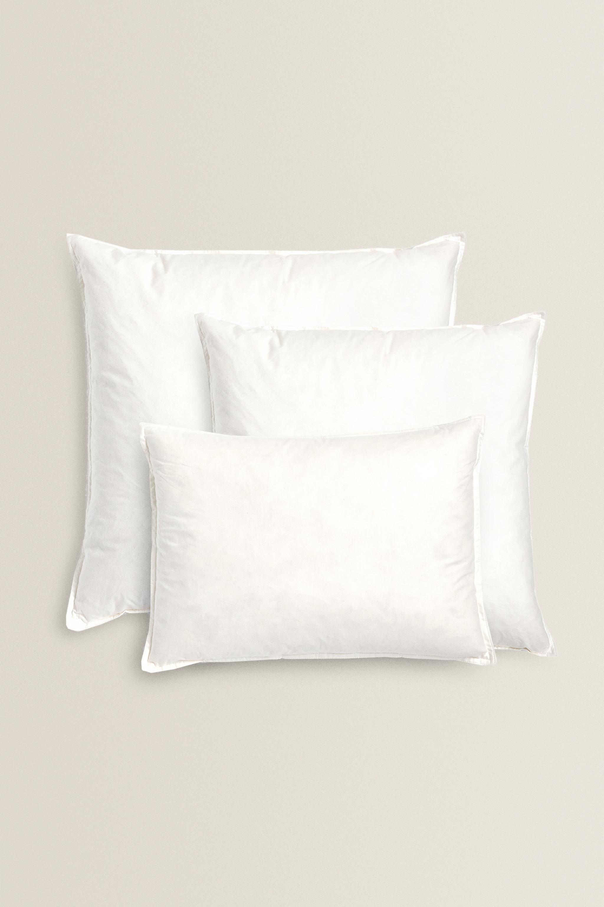 FEATHER CUSHION FILLING WITH COTTON COVER Zara Home