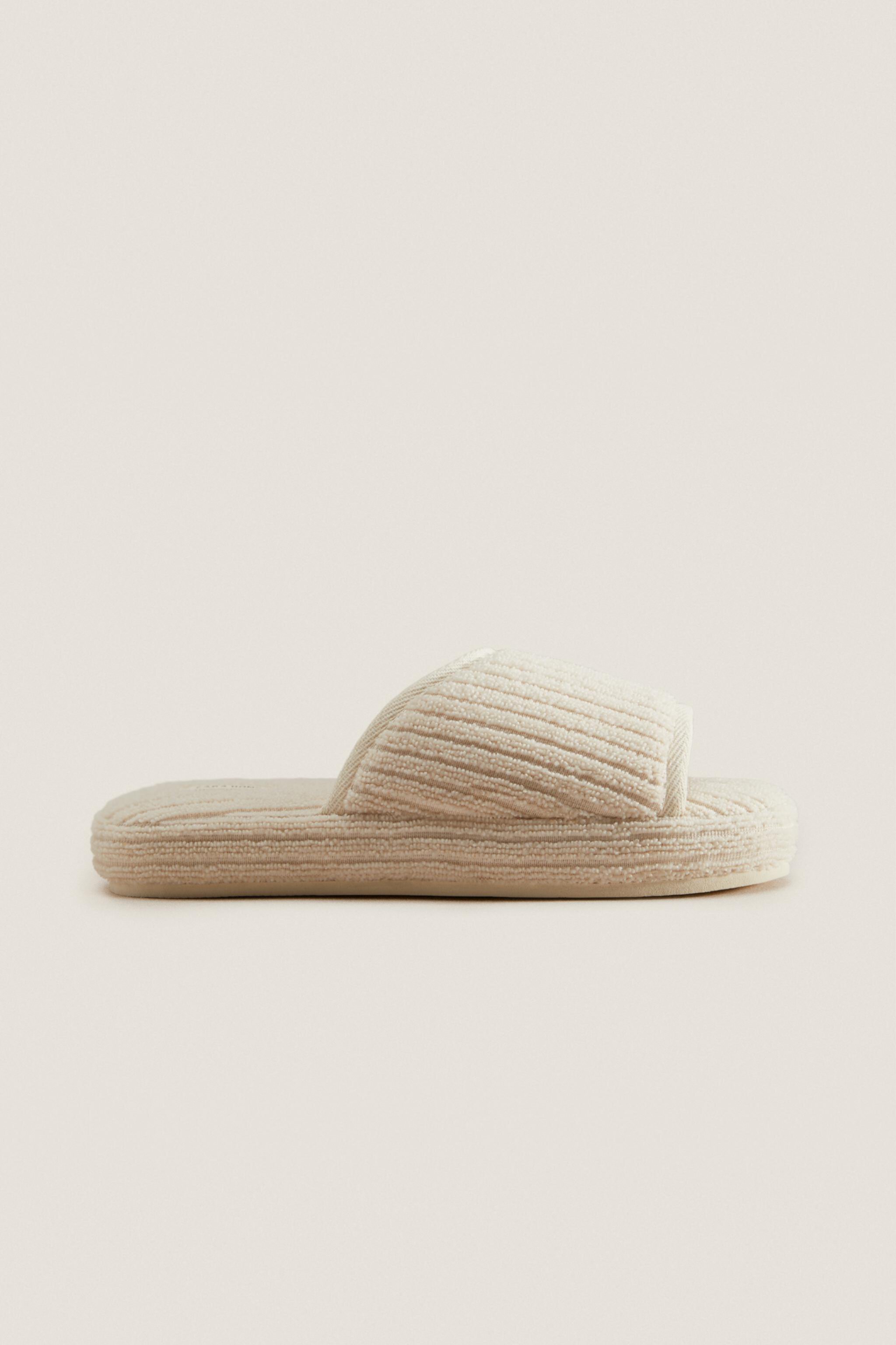 FLATFORM TERRYCLOTH SLIPPERS Zara Home