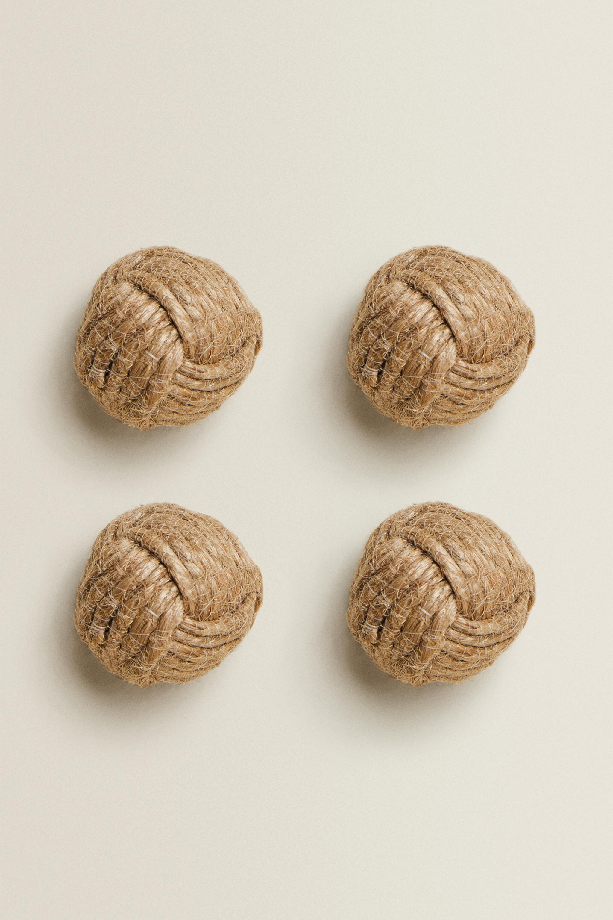 KNOTTED CORD KNOB (PACK OF 4) Zara Home