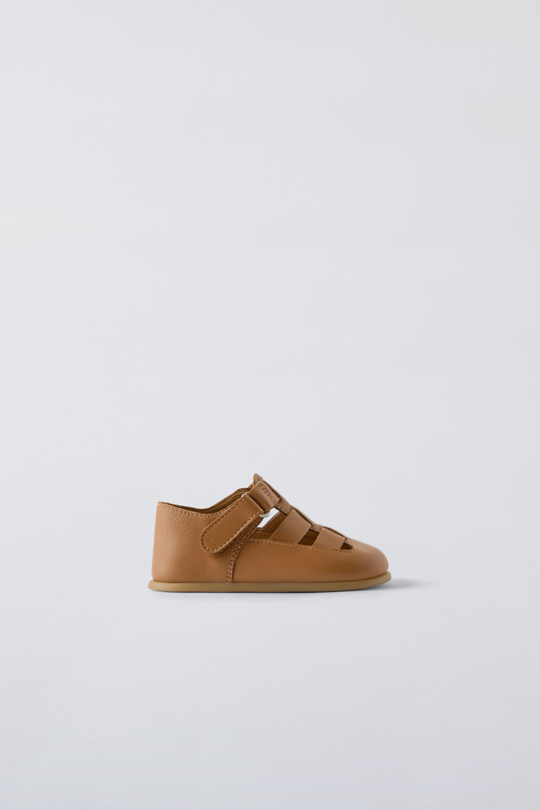 LEATHER CAGE SANDALS Zara