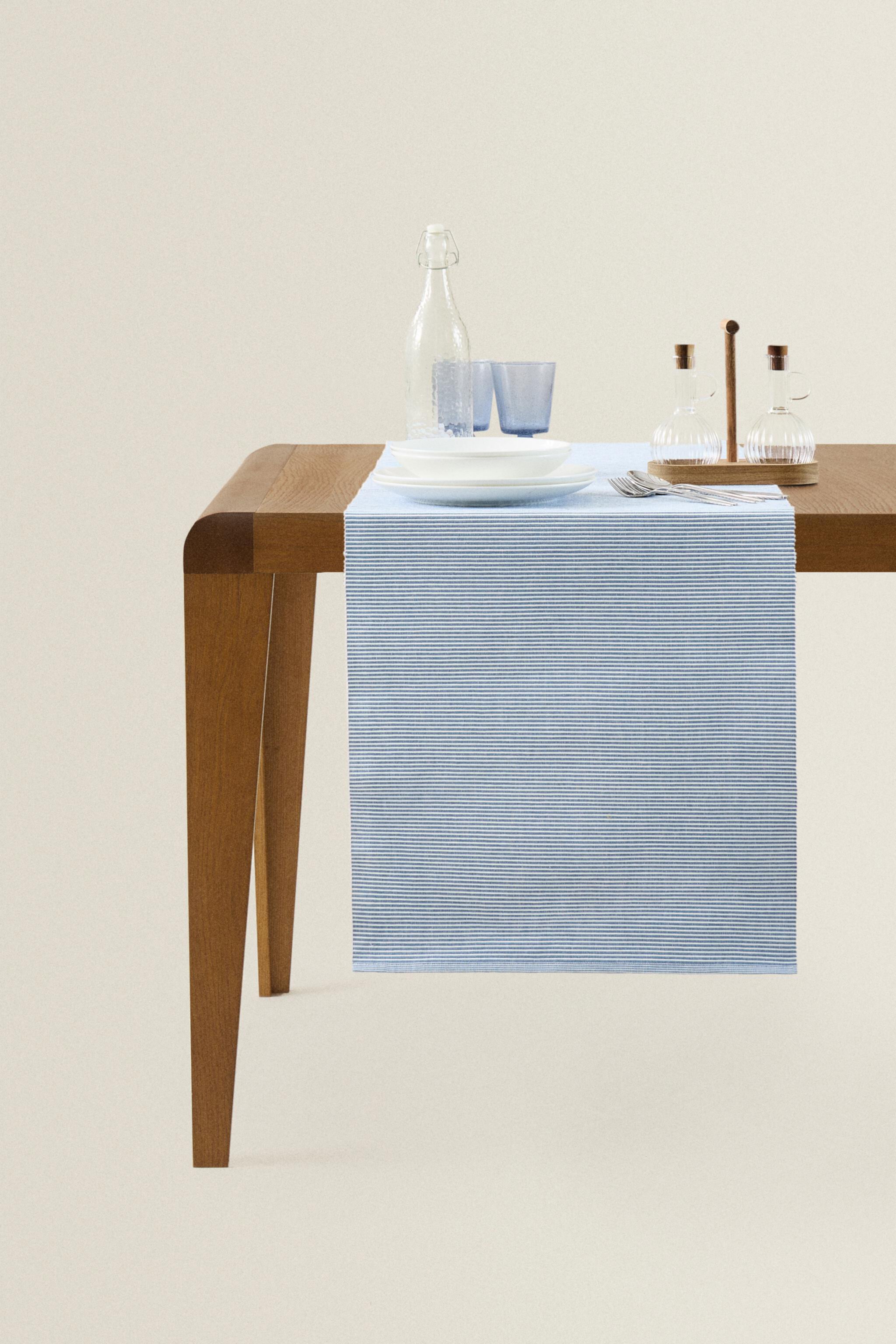 NEEDLECORD TABLE RUNNER Zara Home