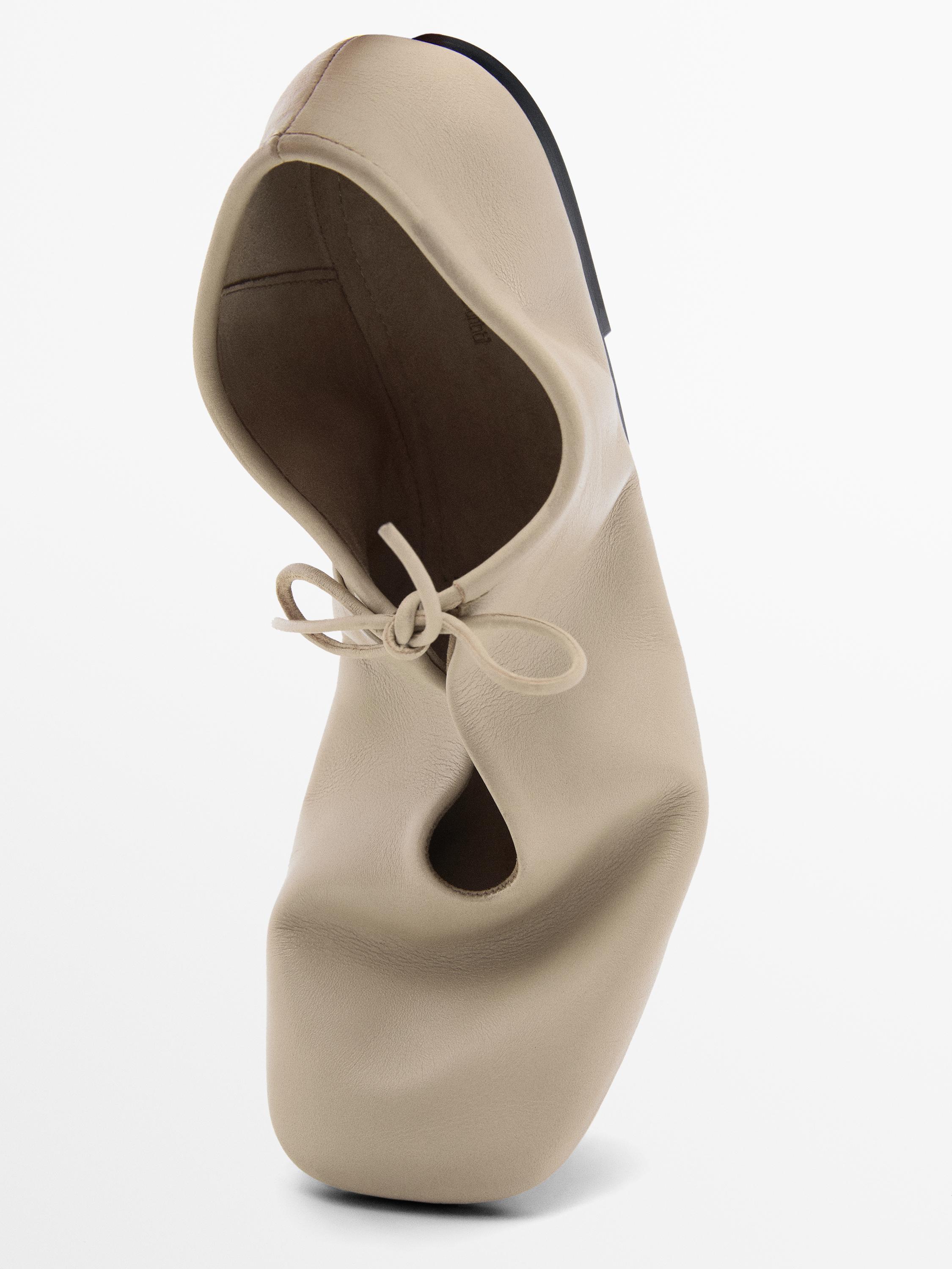 Soft lace-up ballet flats Massimo Dutti