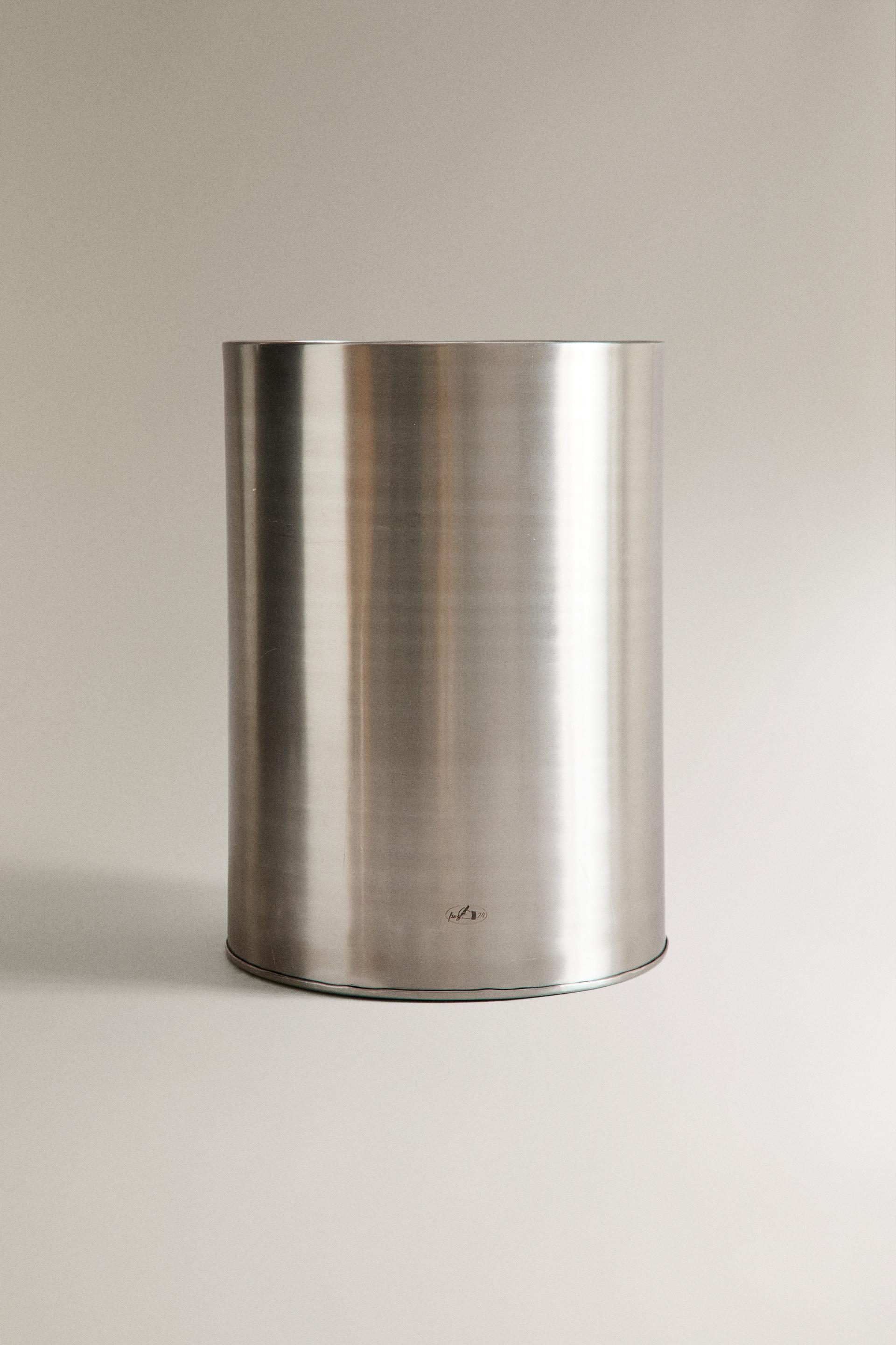 STATIONERY METAL WASTEPAPER BASKET Zara Home