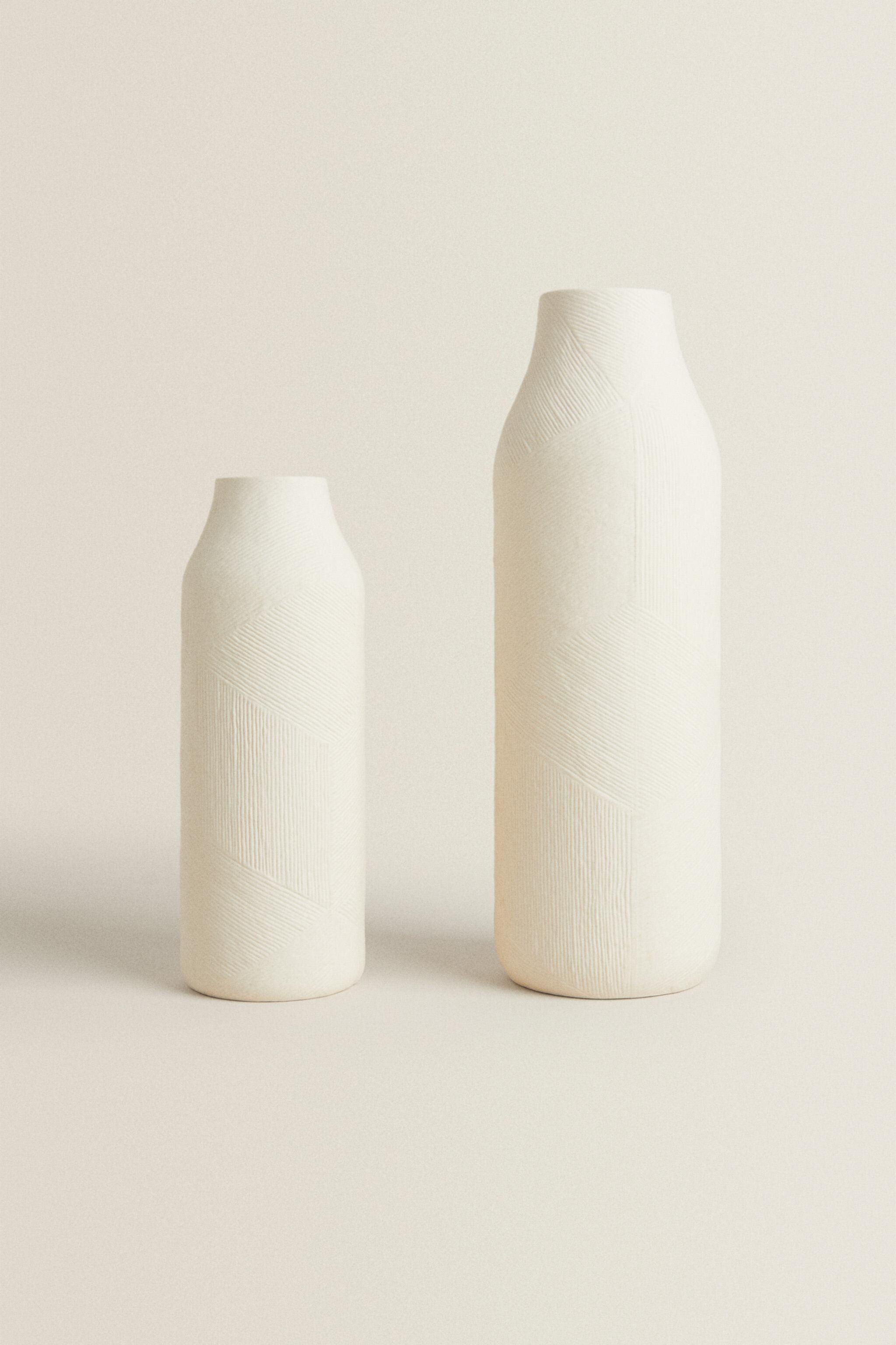 TEXTURED CERAMIC VASE Zara Home