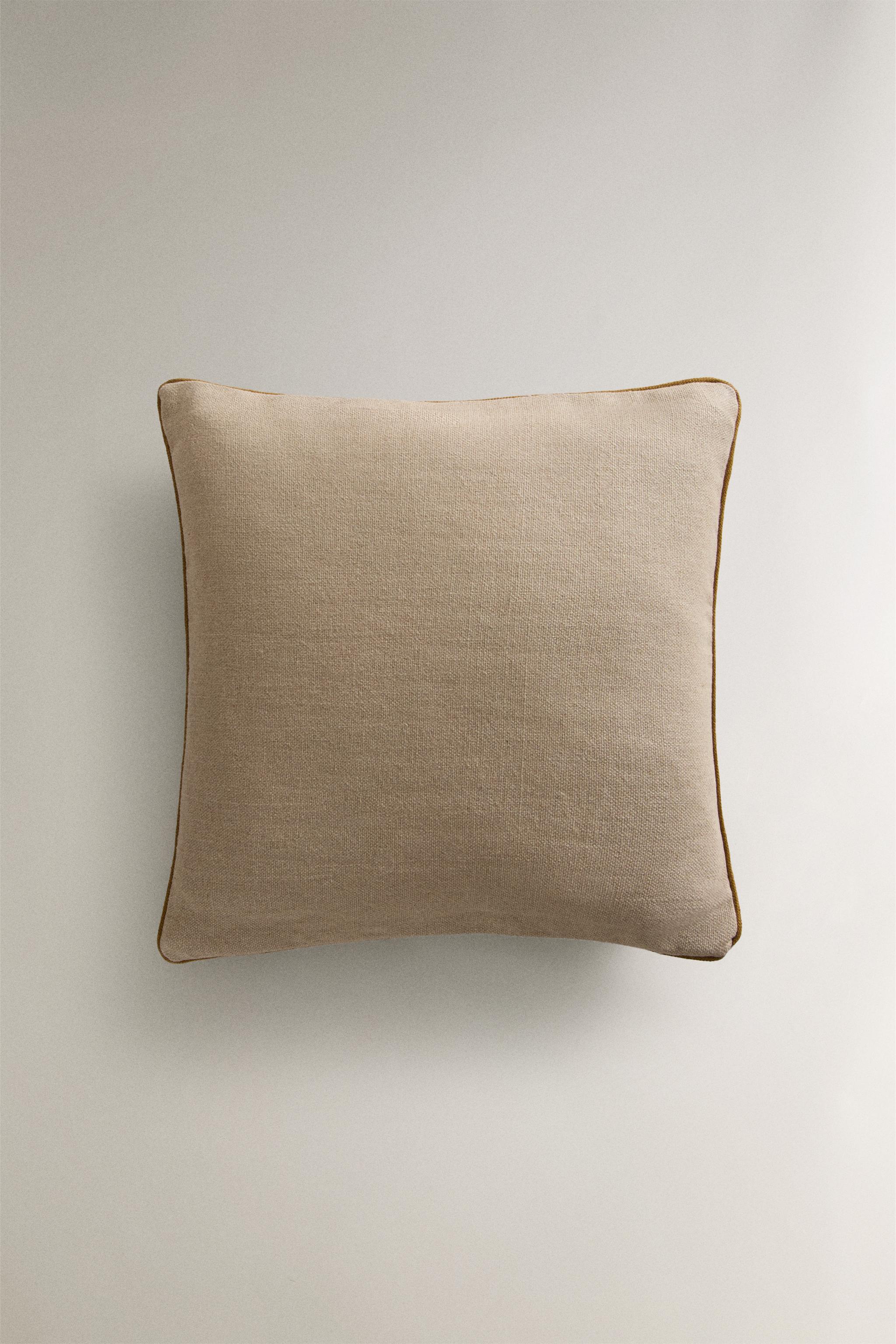 THROW PILLOW COVER WITH PIPING Zara Home