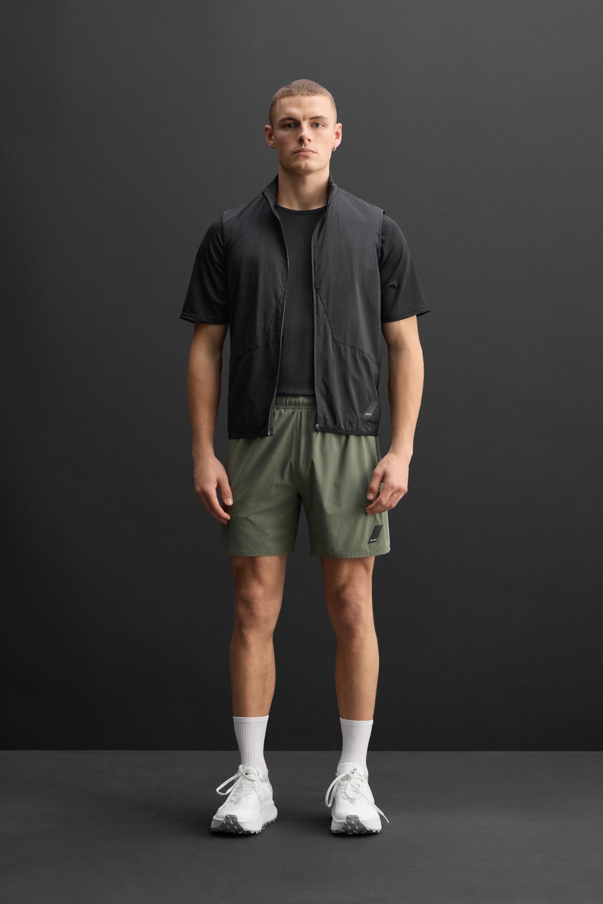 Мужские Спортивные шорты Zara TRAIL TRAINING SHORTS ZARA