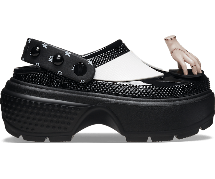 Клог с платформой Wednesday Stomp от Crocs с 2 эксклюзивными Jibbitz™ Crocs