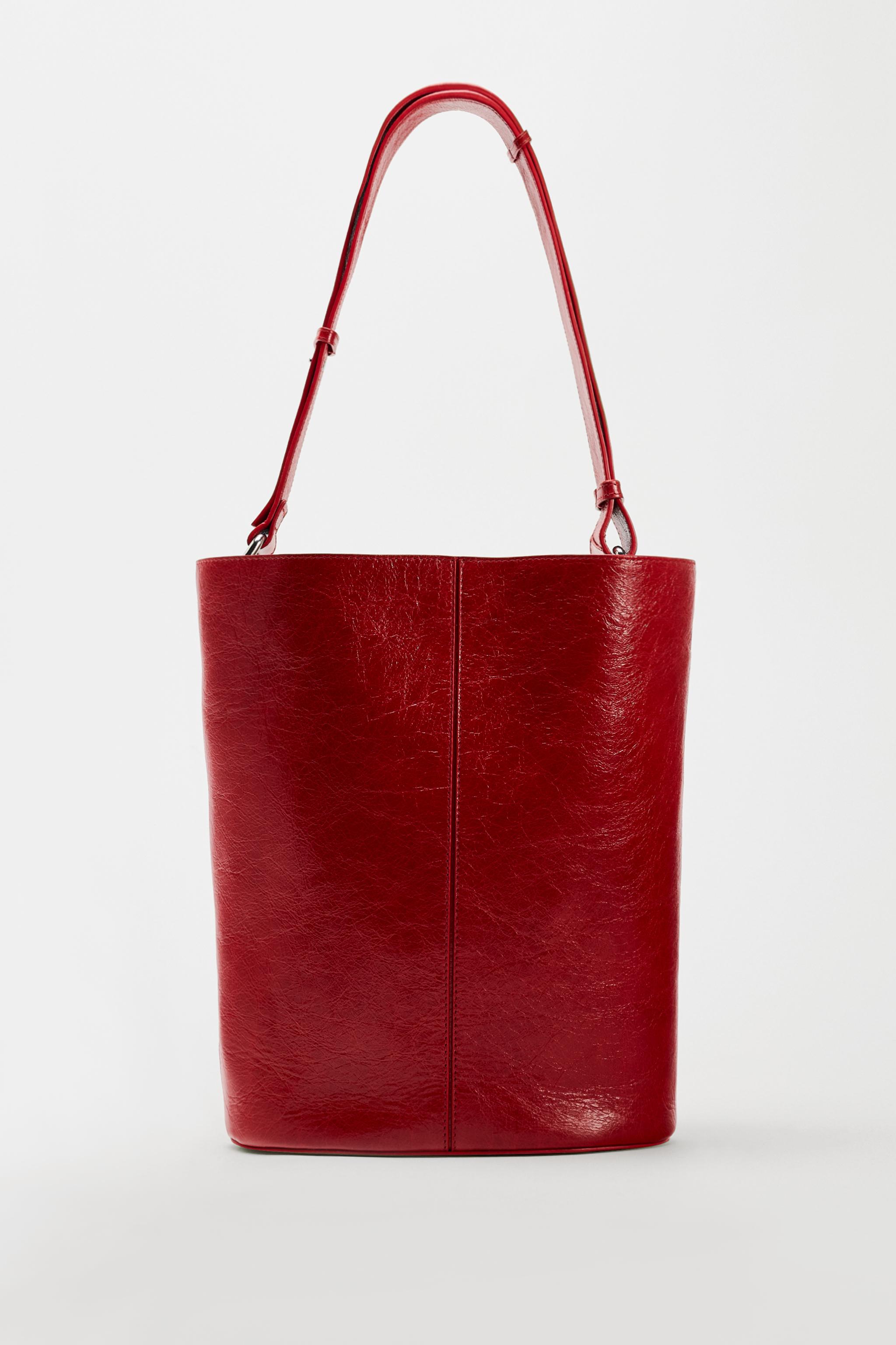 Сумка цилиндр Zara Leather Bucket Bag ZARA