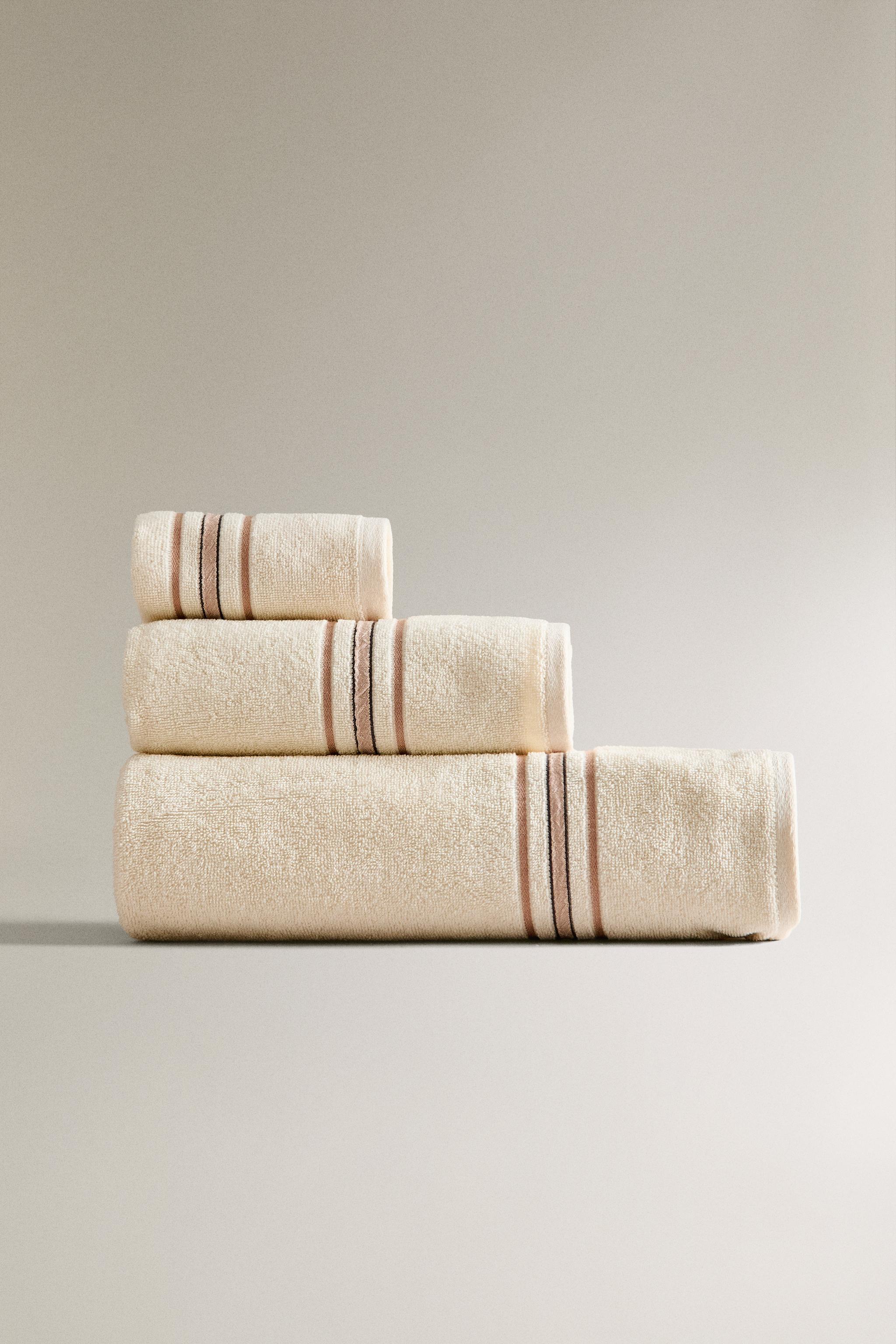 TRIPLE TRIM TOWEL Zara Home