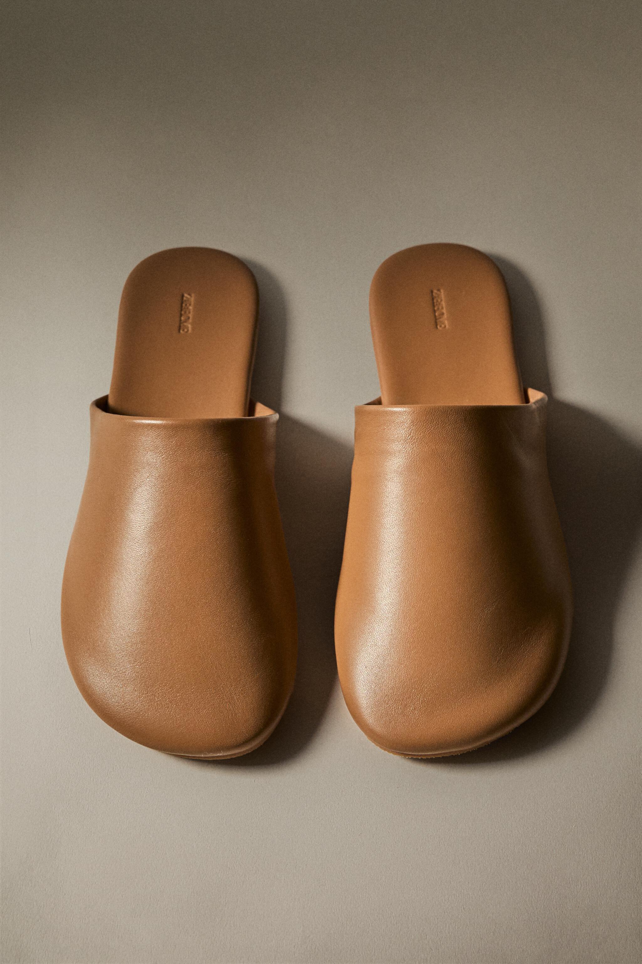  Тапочки Zara Home SOFT LEATHER MULE SLIPPERS Zara Home