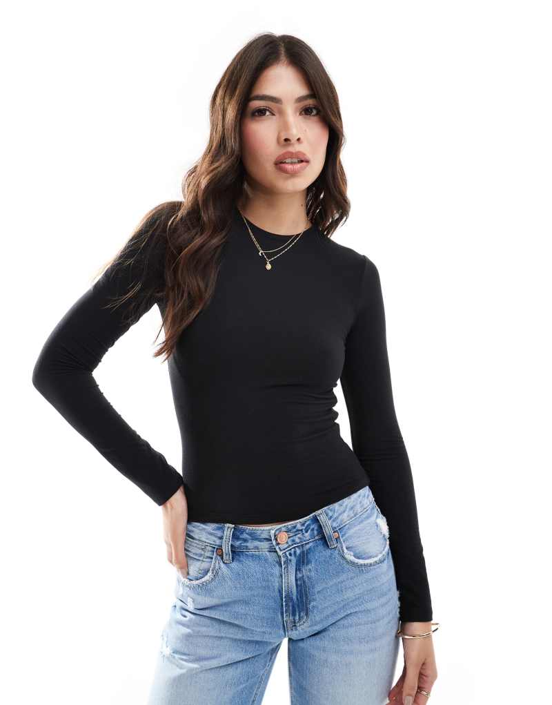 Женская Футболка Miss Selfridge Soft Touch Long Sleeve Crew Neck в черном Miss Selfridge