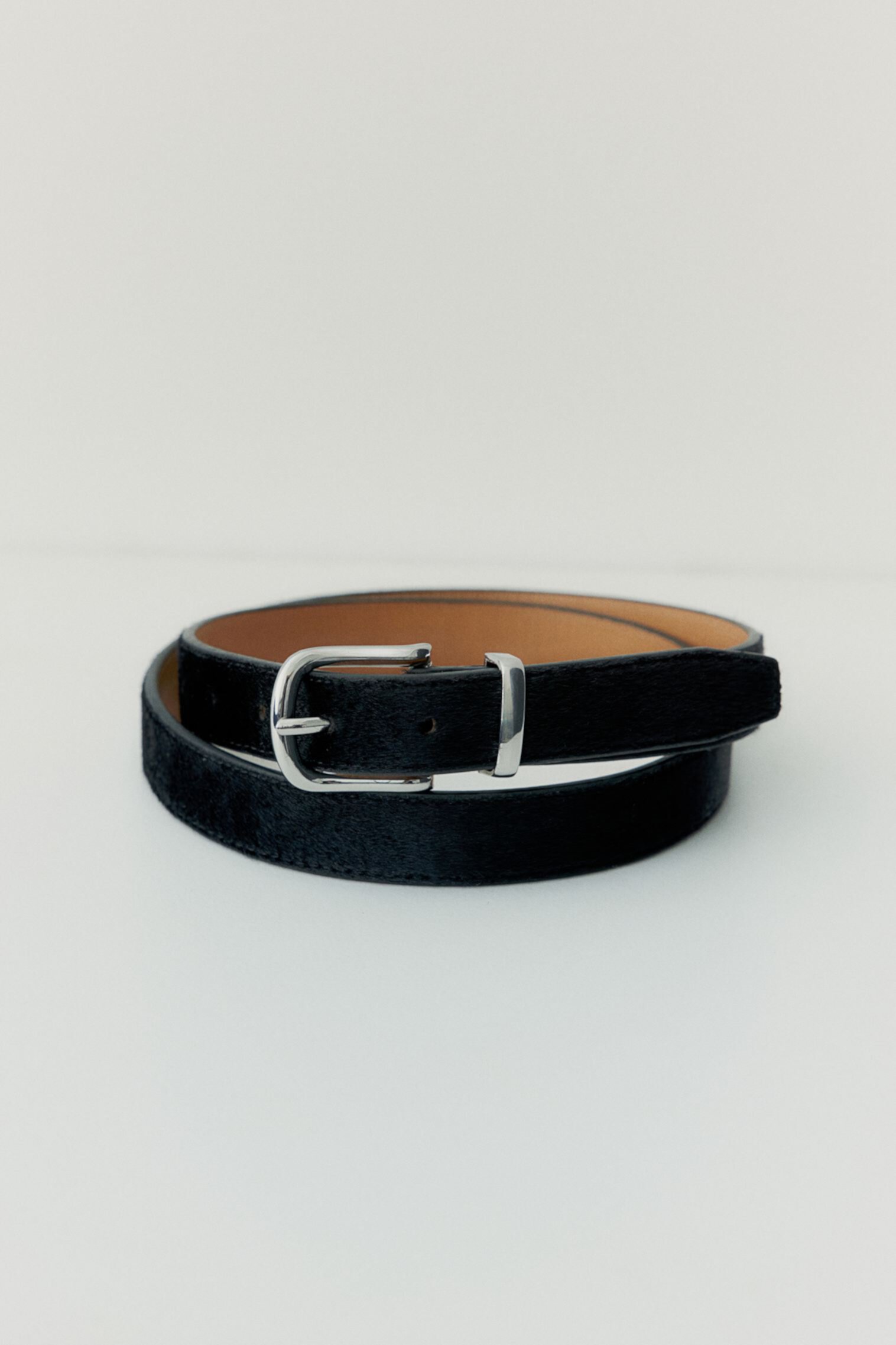 Ремень H&M Fuzzy-Detail Leather Belt H&M