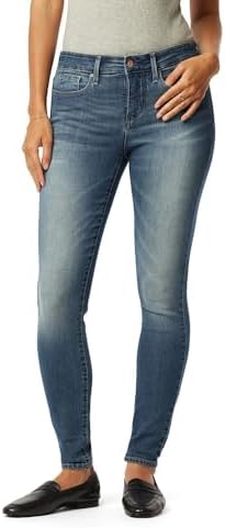 Levi Strauss Signature Gold Women's Totally Shaping Skinny Jeans (Standard and Plus) Levi Strauss Signature Gold