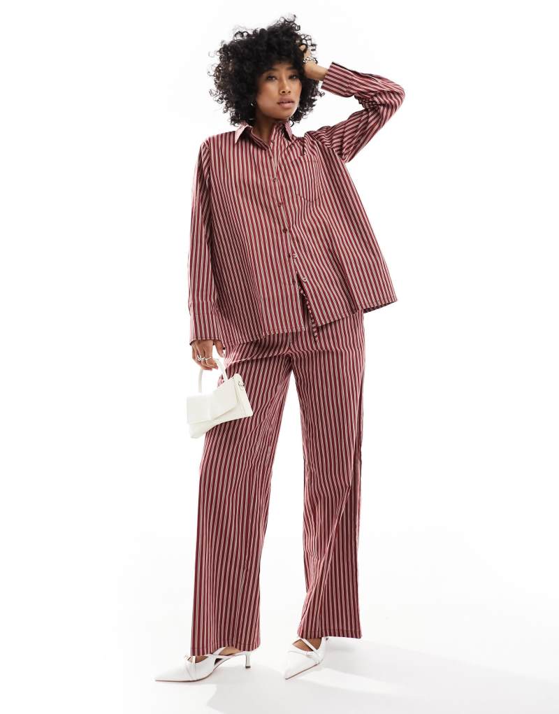 Motel lirura striped low rise pants in burgundy Motel