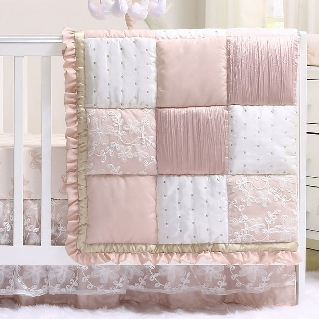 The Peanutshell Patchwork 4 Piece Nursery Bedding Sets, with Quilt, Fitted Crib sheet, Dust Ruffle The Peanutshell