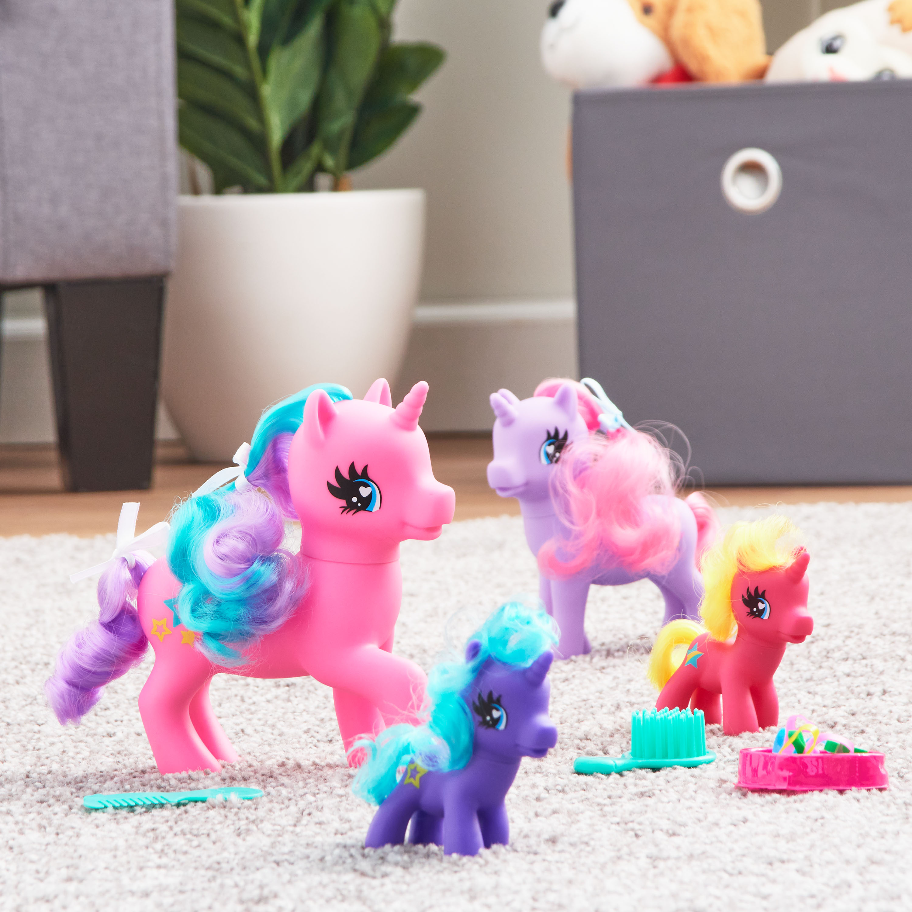 Kid Connection Miniature Unicorn Playset, 16 Pieces, Toddler Toys Kid Connection