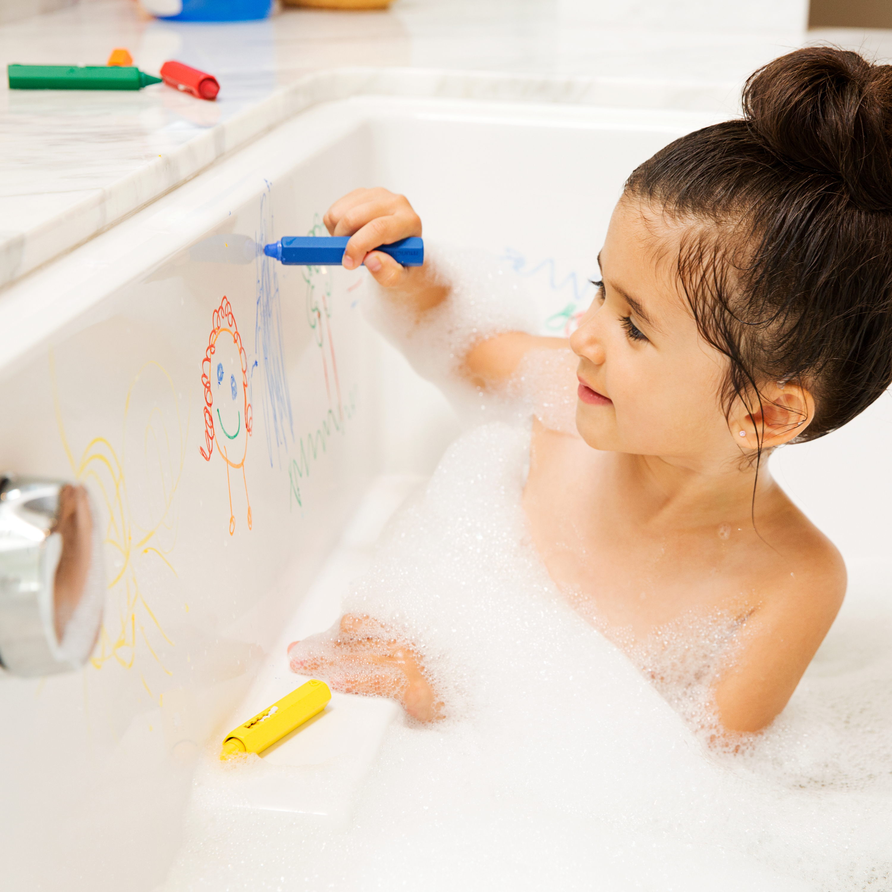 Munchkin® Draw™ Crayolas de Baño Lavables No Tóxicos Juguete de Baño para Niños Pequeños, Unisex, Paquete de 10 Visit the Munchkin Store