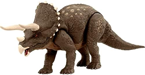 Mattel Jurassic World Dinosaur Toy, Habitat Defender Triceratops Action Figure Made from 60 Per Cent ISCC Certified Plastic Mattel