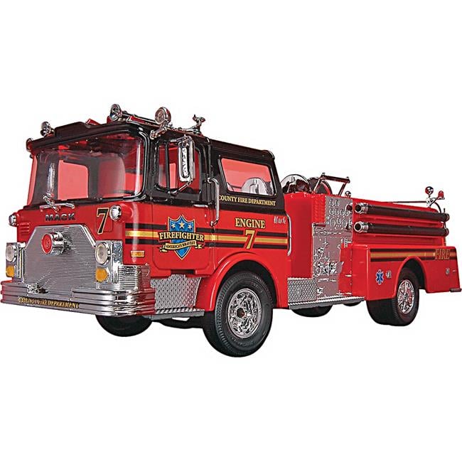 Revell 851225 851225 1/32 Mack Fire Pumper Revell