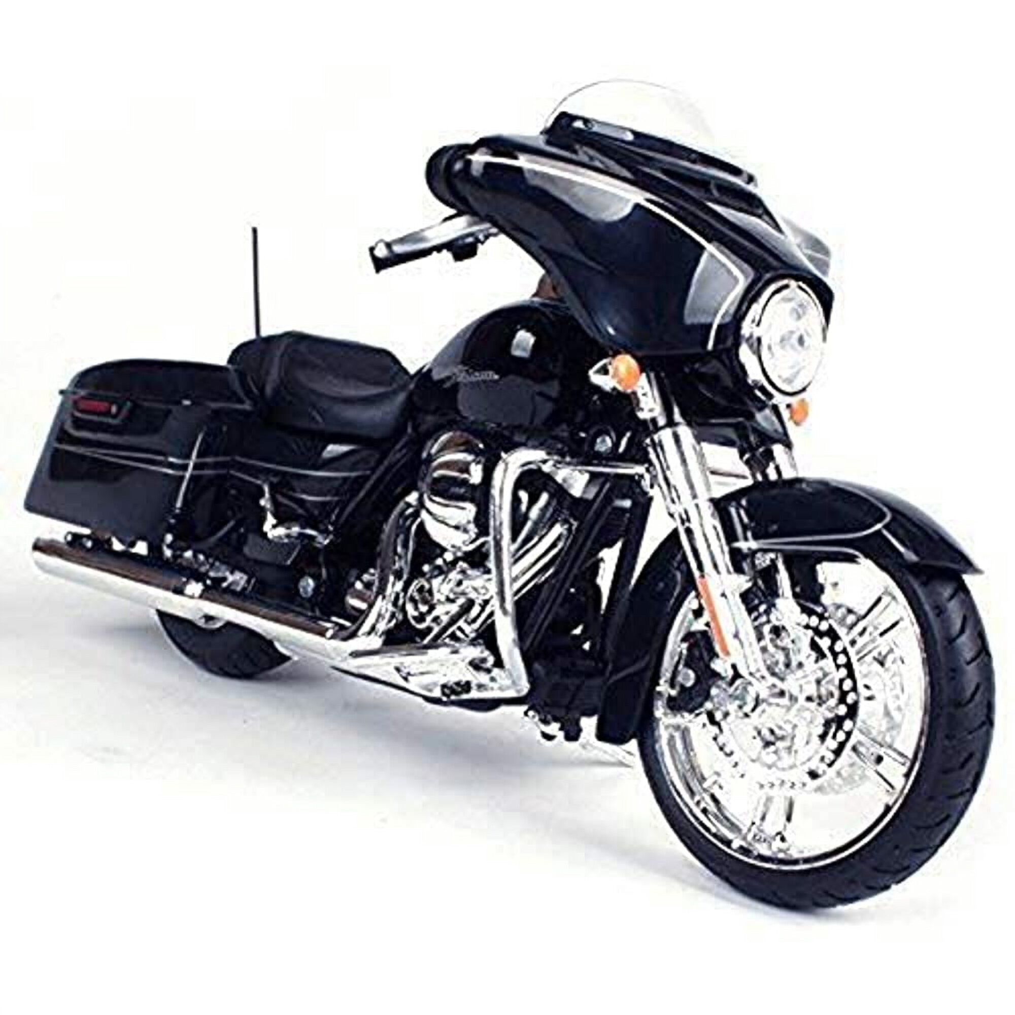 2015 Harley-Davidson Street Glide Special Black 1/12 Diecast Motorcycle Model by Maisto Maisto