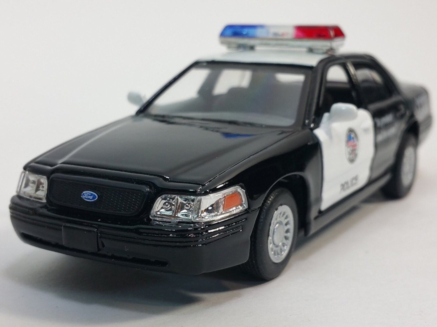 Die-Cast Pull Back Ford Crown Victoria Police Car 5" KiNSMART