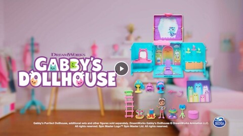 Gabby’s Dollhouse, Rainbow Closet Portable Playset with a Gabby Doll Gabby's Dollhouse