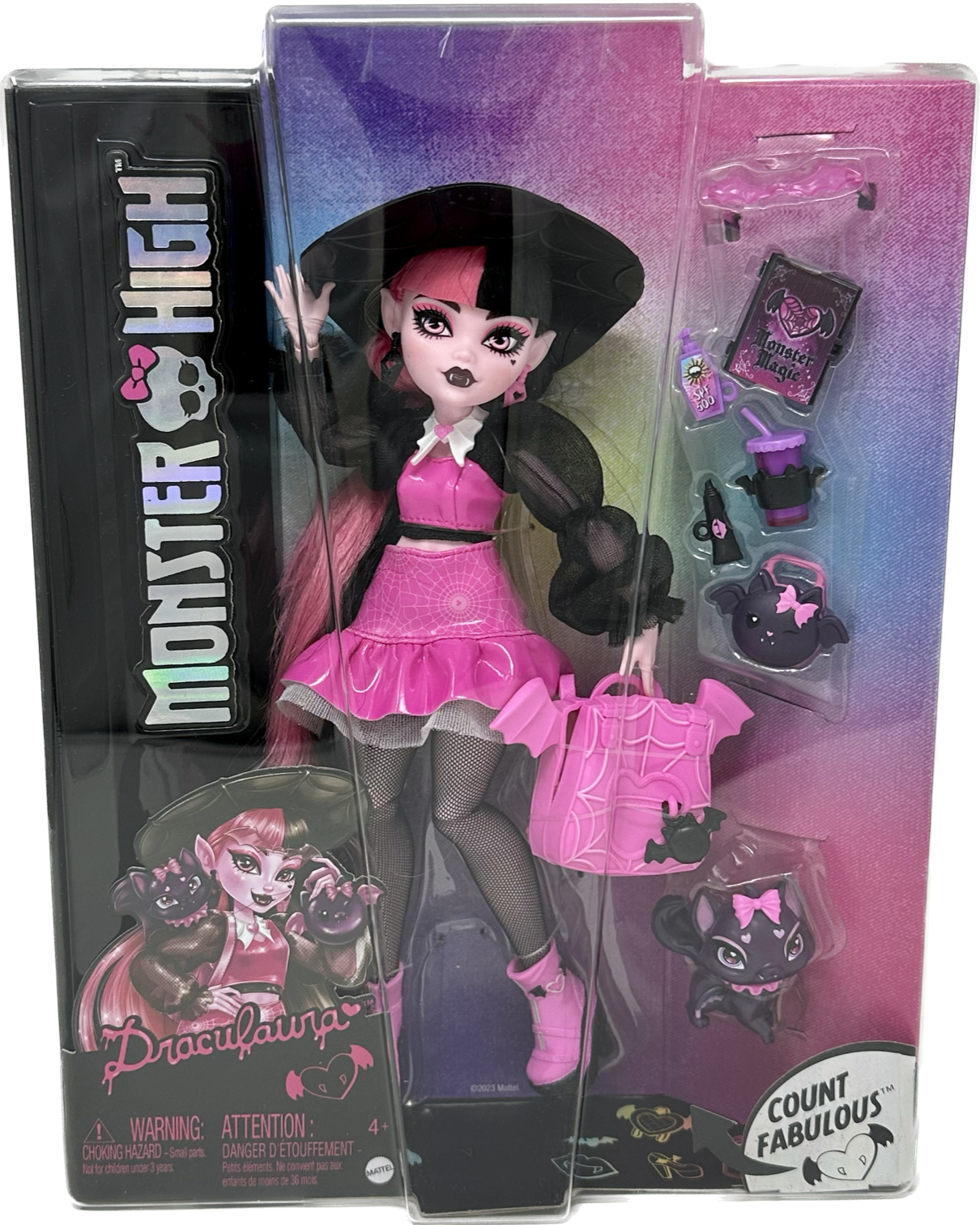 Monster High Refresh Core Draculaura Doll with Pet Bat Cat Count Fabulous & Accessories Monster High