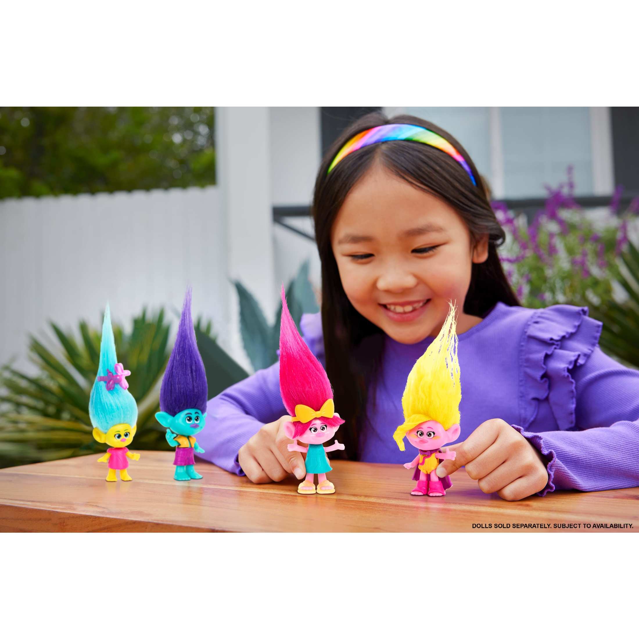 DreamWorks Trolls Fun Fair Sorpresa Viva Muñeca Pequeña Inspirada en la Serie YouTube Trolls