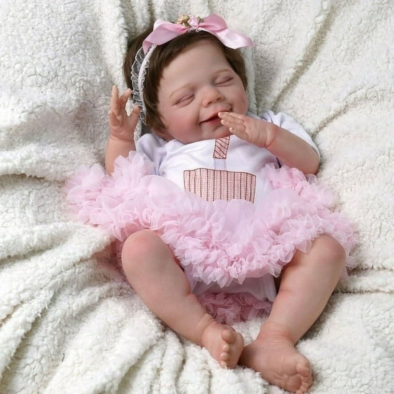 Lifelike Reborn Baby Dolls 20-Inch Bathable Realistic-Newborn Baby Dolls Sleeping Smile Baby Girl Handmade Real Life Dolls Full Silicone Vinyl Body with Clothes Gift Set for Kids Age 3+ Rsgdolls