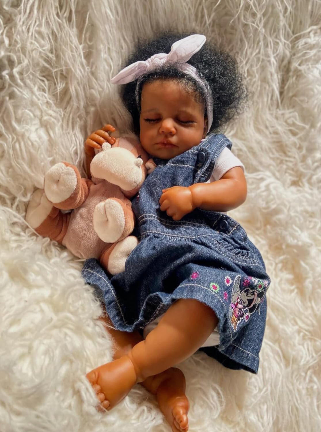 Lifelike Reborn Baby Dolls Black Girl 20 inch Realistic African American Newborn Baby Loulou Sleeping Doll with Brown Skin Alive Detailed Handmade Babies with Soft Body Weighted Reborn Child Toys Binlechuang