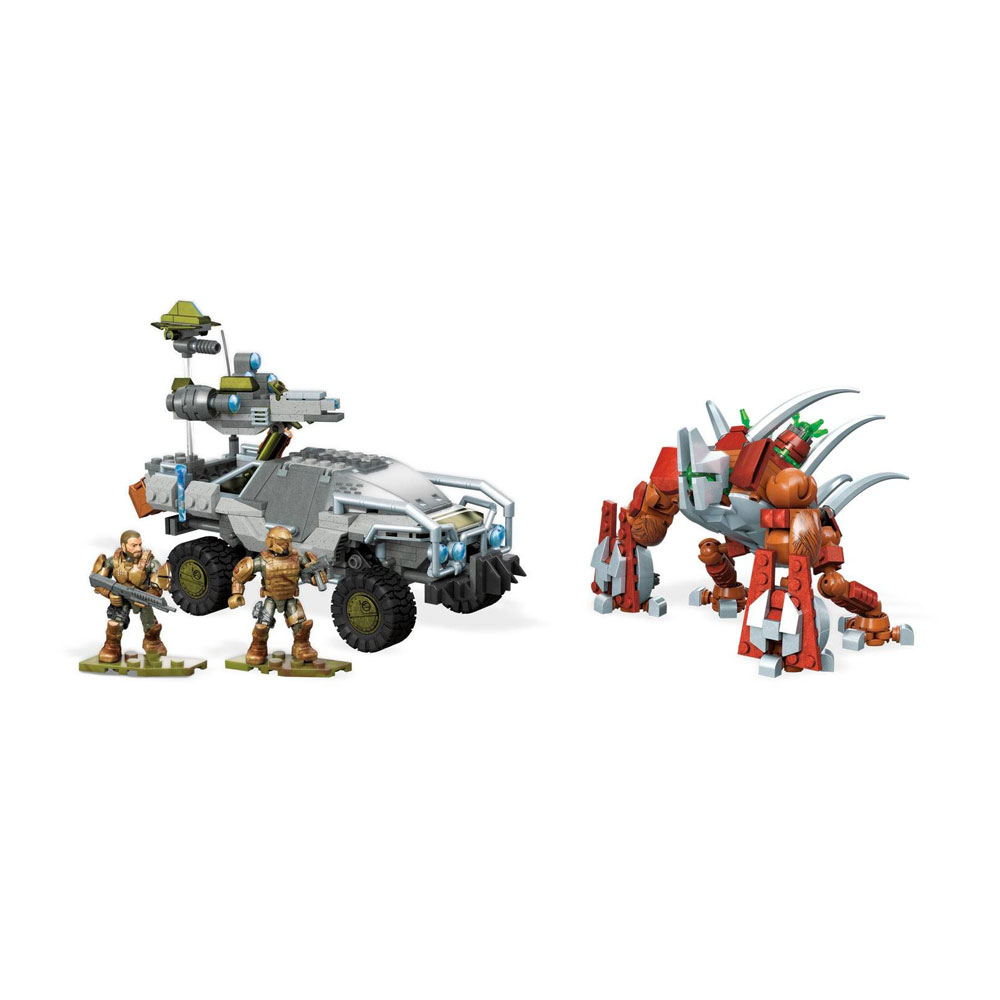 Конструктор Mega Construx Halo: Forgehog против Banished Goliath, 654 детали, 2 фигурки Mega Construx