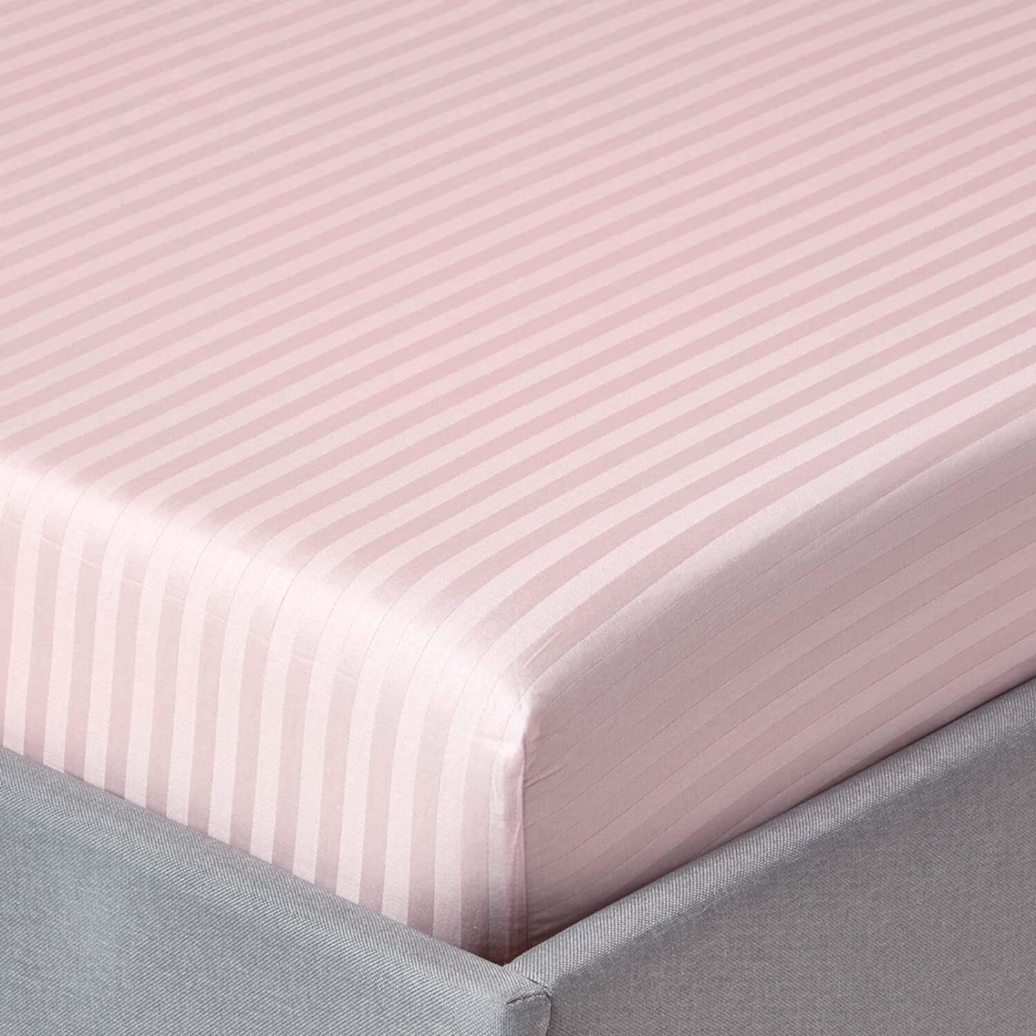 600 Thread Count 3 Piece Set , 100% Egyptian Cotton 12" Deep Pocket Fitted Bed Sheets , Fade Resistant Soft & Sateen Weave and Luxury, Twin XXL Size -Pink Stripe Bedding Begs