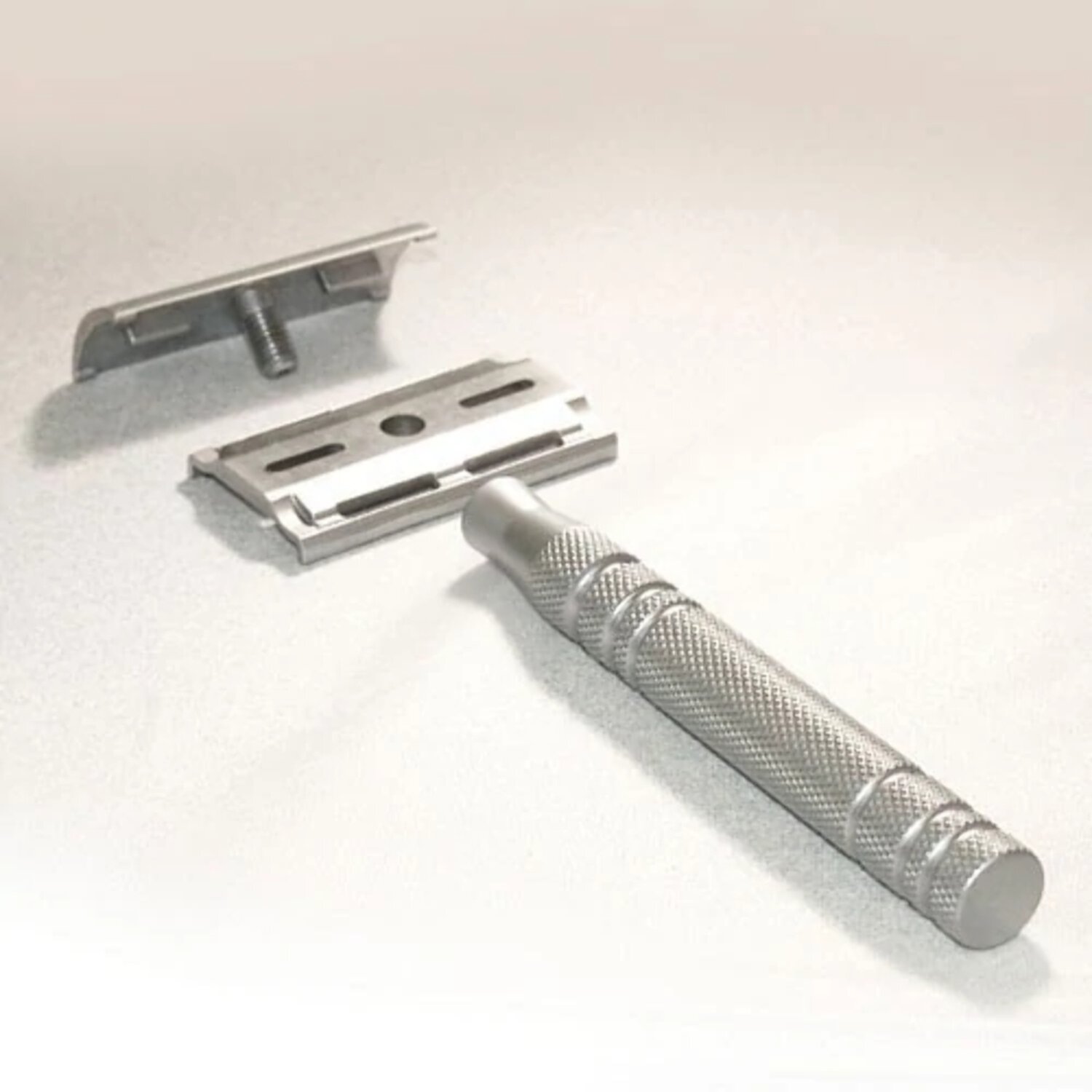 Feather AS-D2 Stainless Safety Razor with Stand Feather