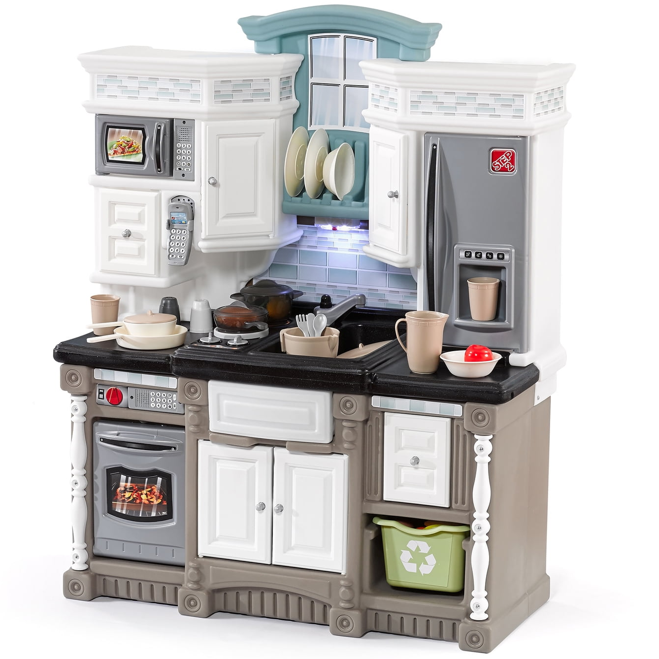 Step2 Lifestyle Dream Kitchen Toddler Plastic Kitchen Playset Step2