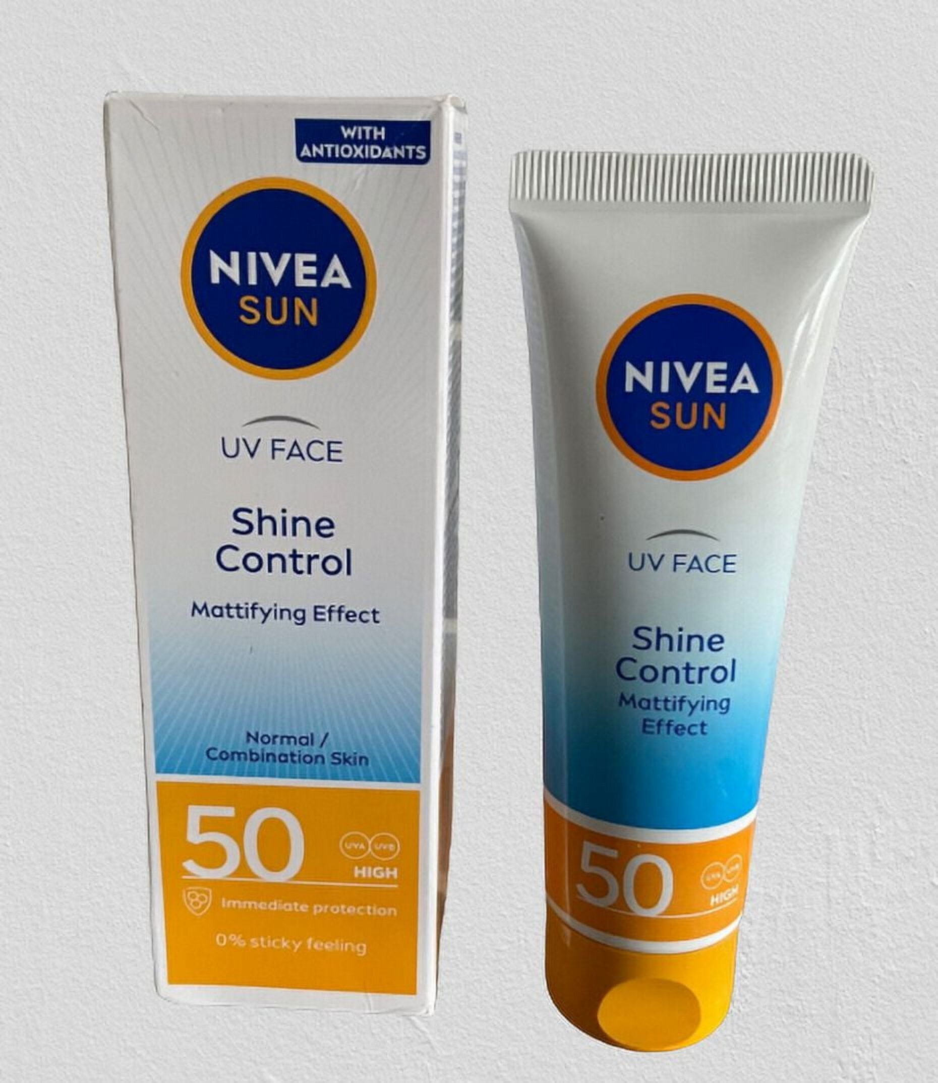 NIVEA UV Face Shine Control SPF 50 (50ml) Nivea