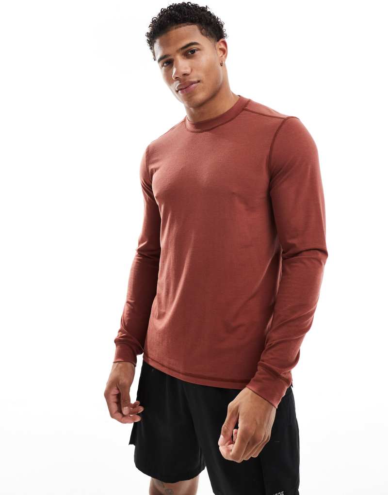 Мужская Футболка ASOS 4505 Icon performance jersey quick dry long sleeve training top в ржавом ASOS 4505