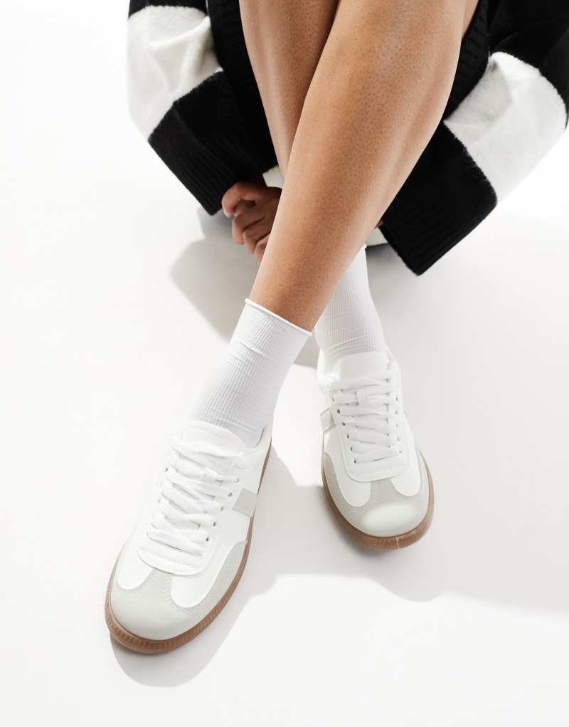 London Rebel Cally sneakers with gum sole in white and gray London Rebel