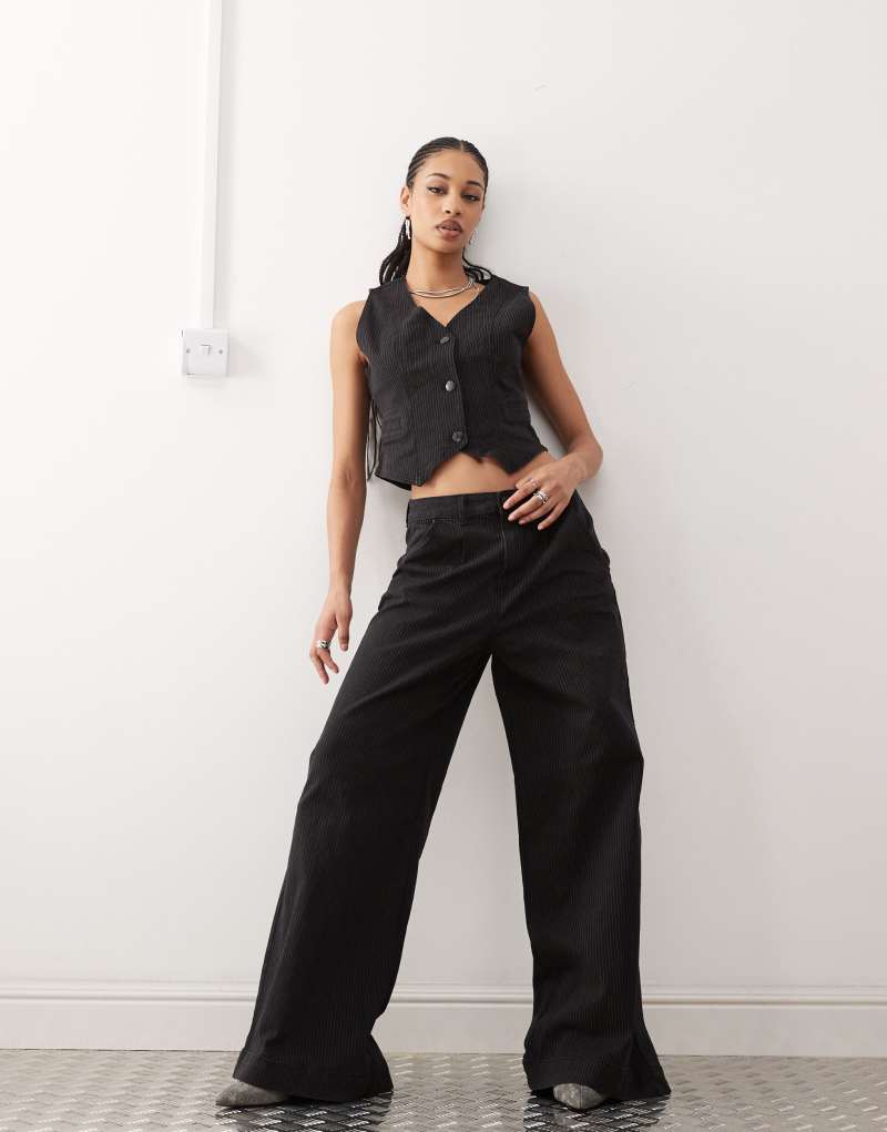 Noisy May high waisted wide leg jean in black pinstripe - part of a set Noisy May