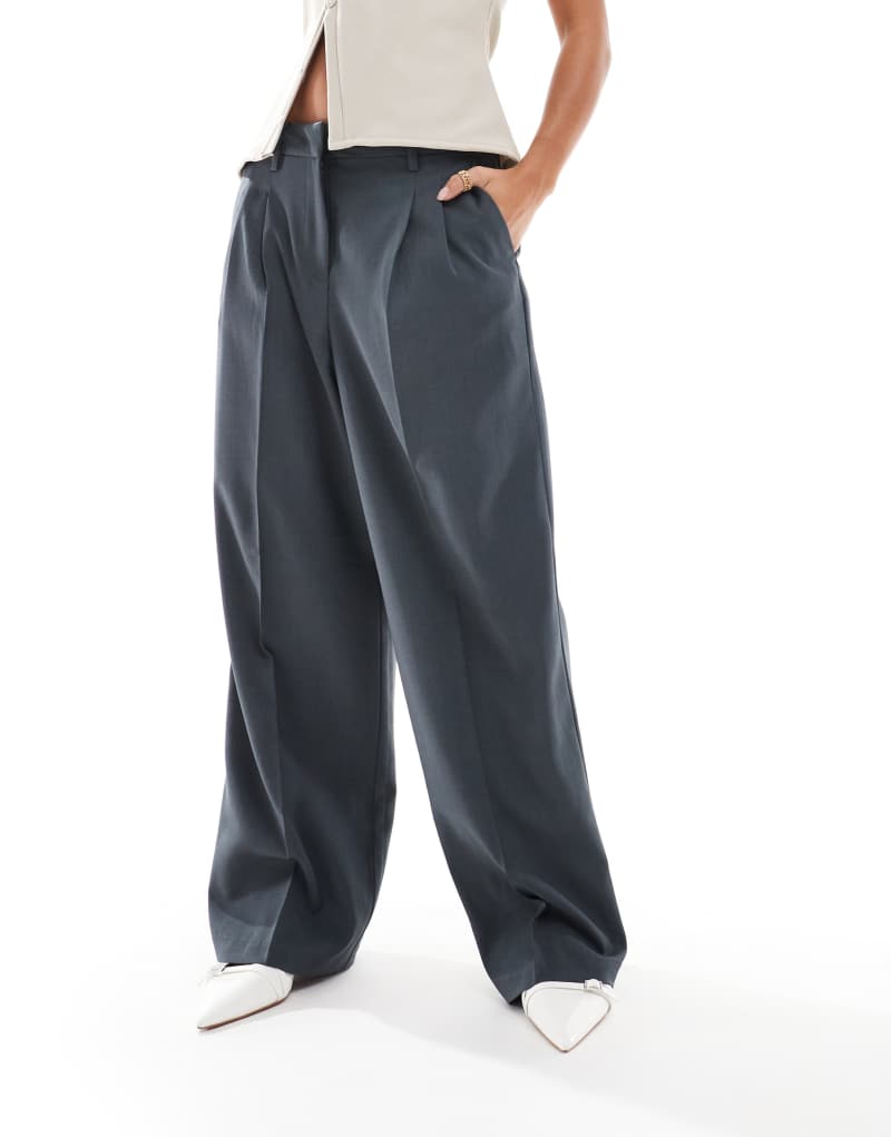 Vero Moda Petite Rita tailored wide leg dad pants in asphalt gray VERO MODA