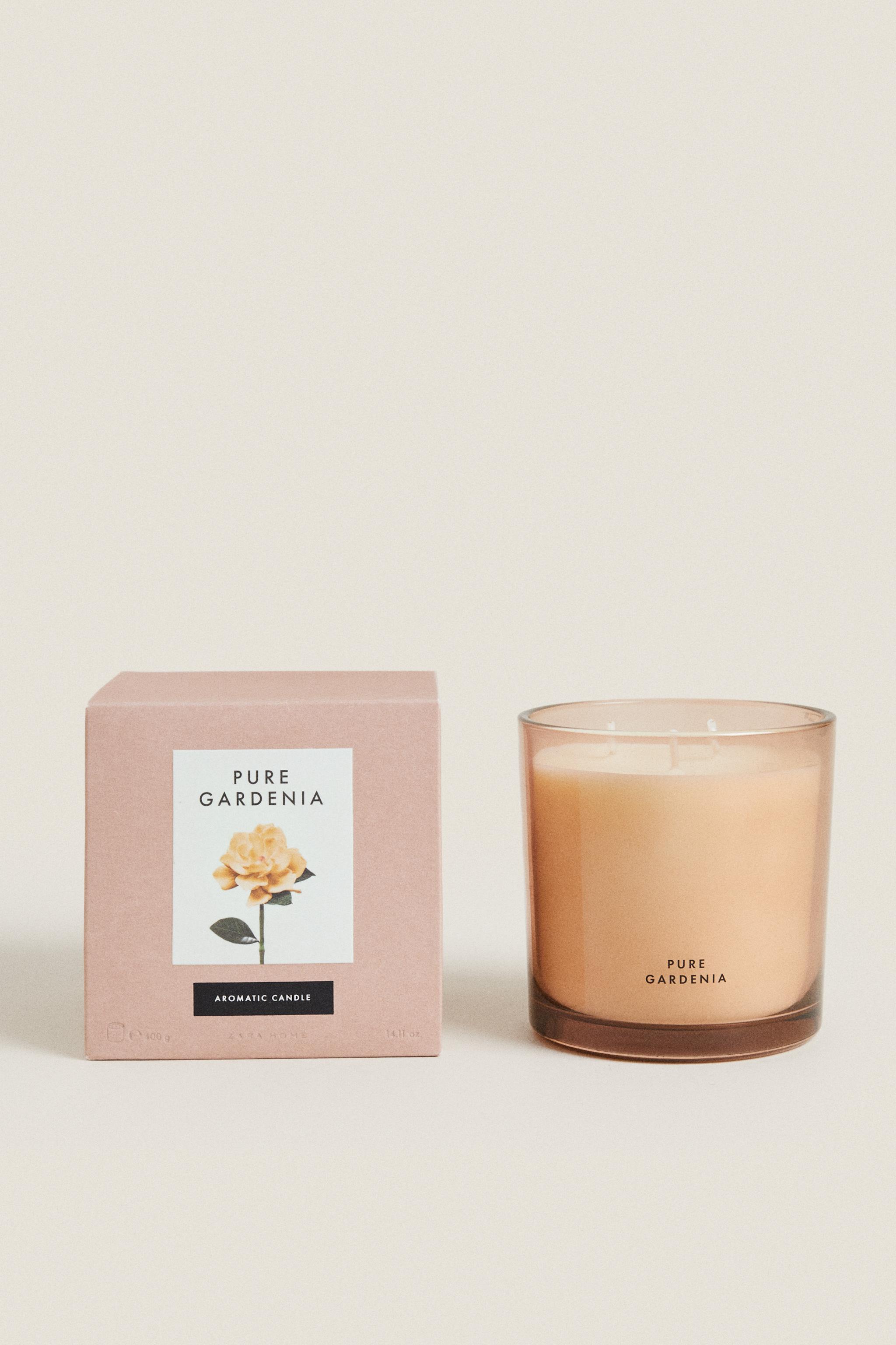 (400 G) PURE GARDENIA SCENTED CANDLE Zara Home