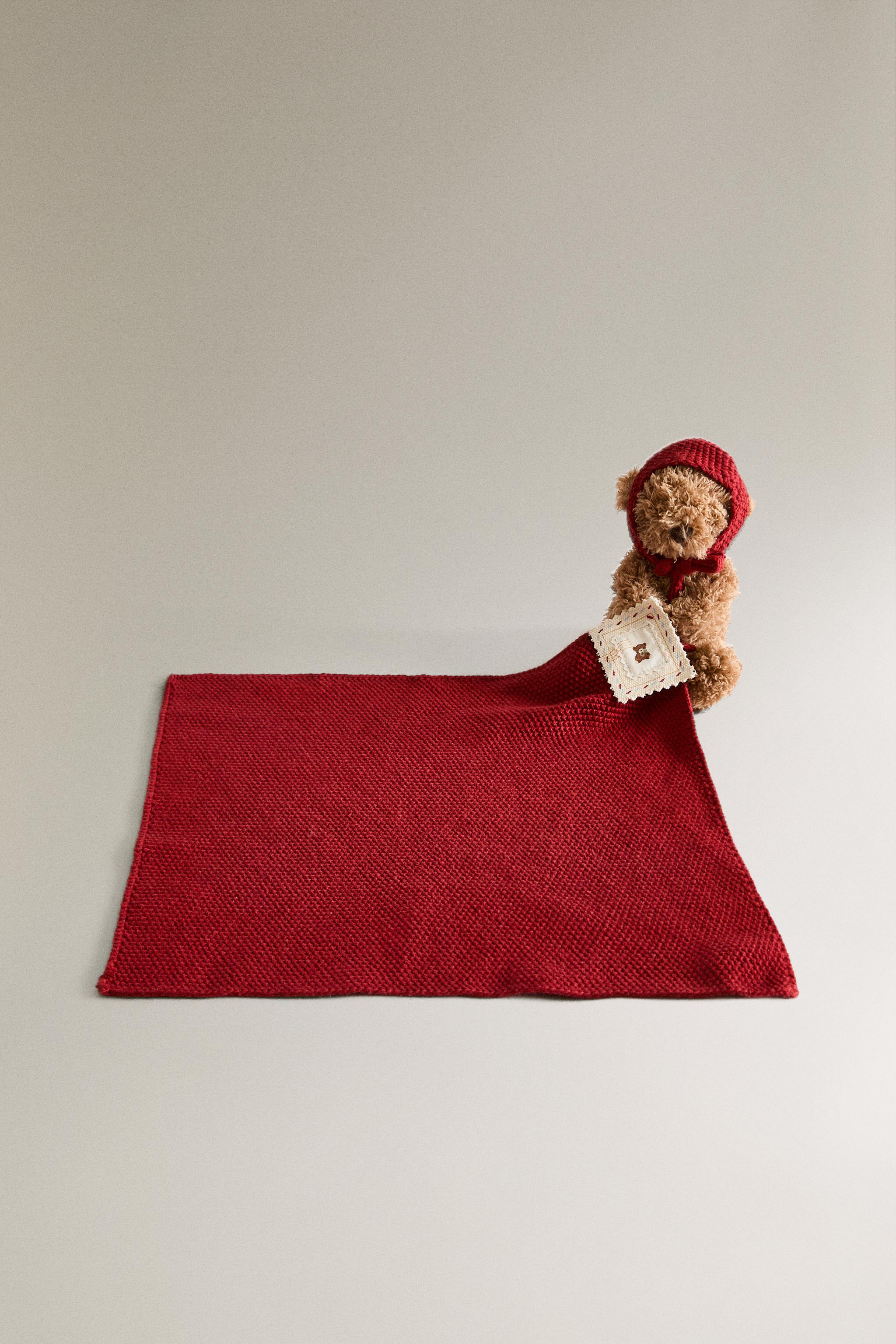 CHILDREN’S CHRISTMAS BEAR SECURITY BLANKET Zara Home