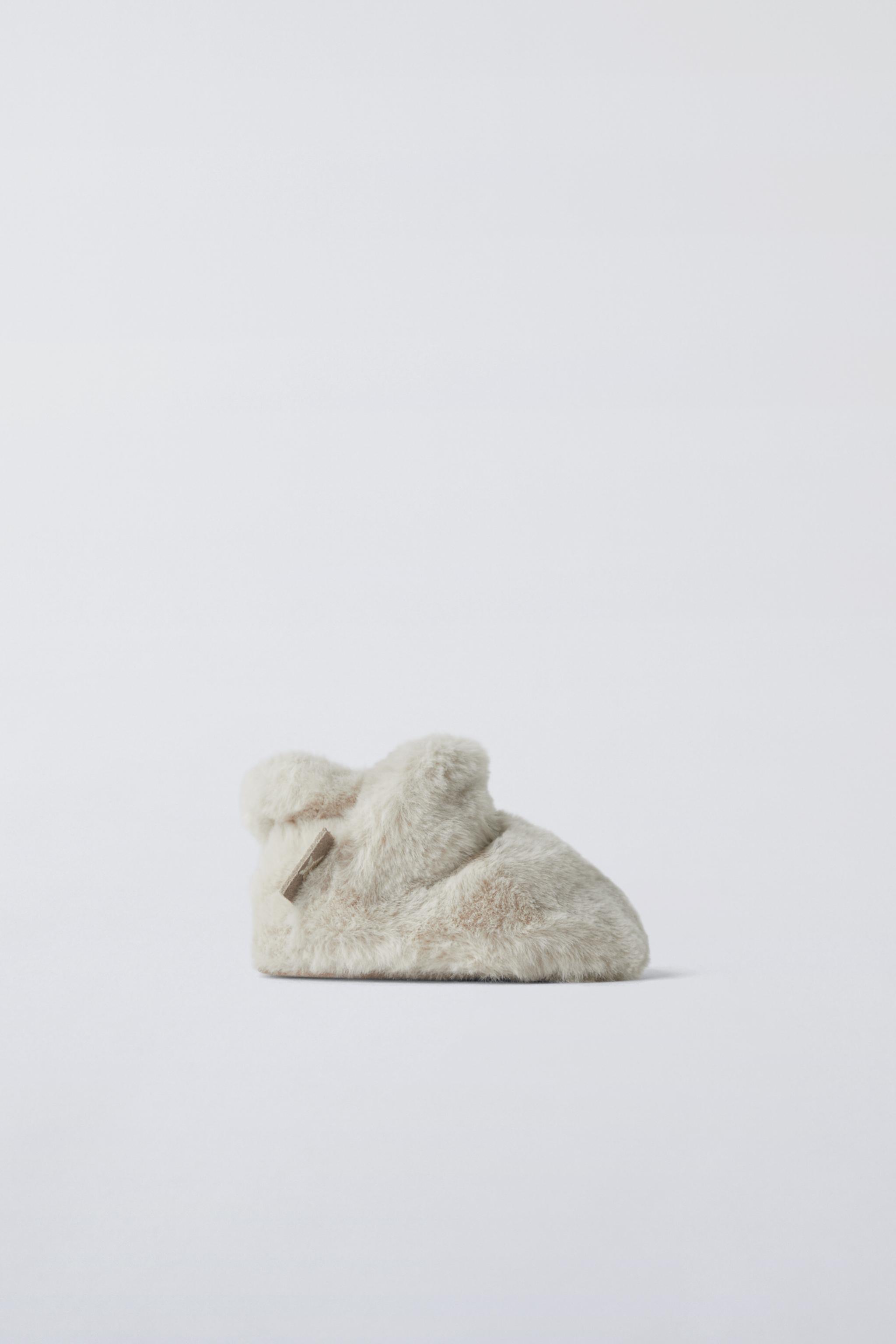  Детские пинетки Zara FAUX FUR SLIPPERS ZARA