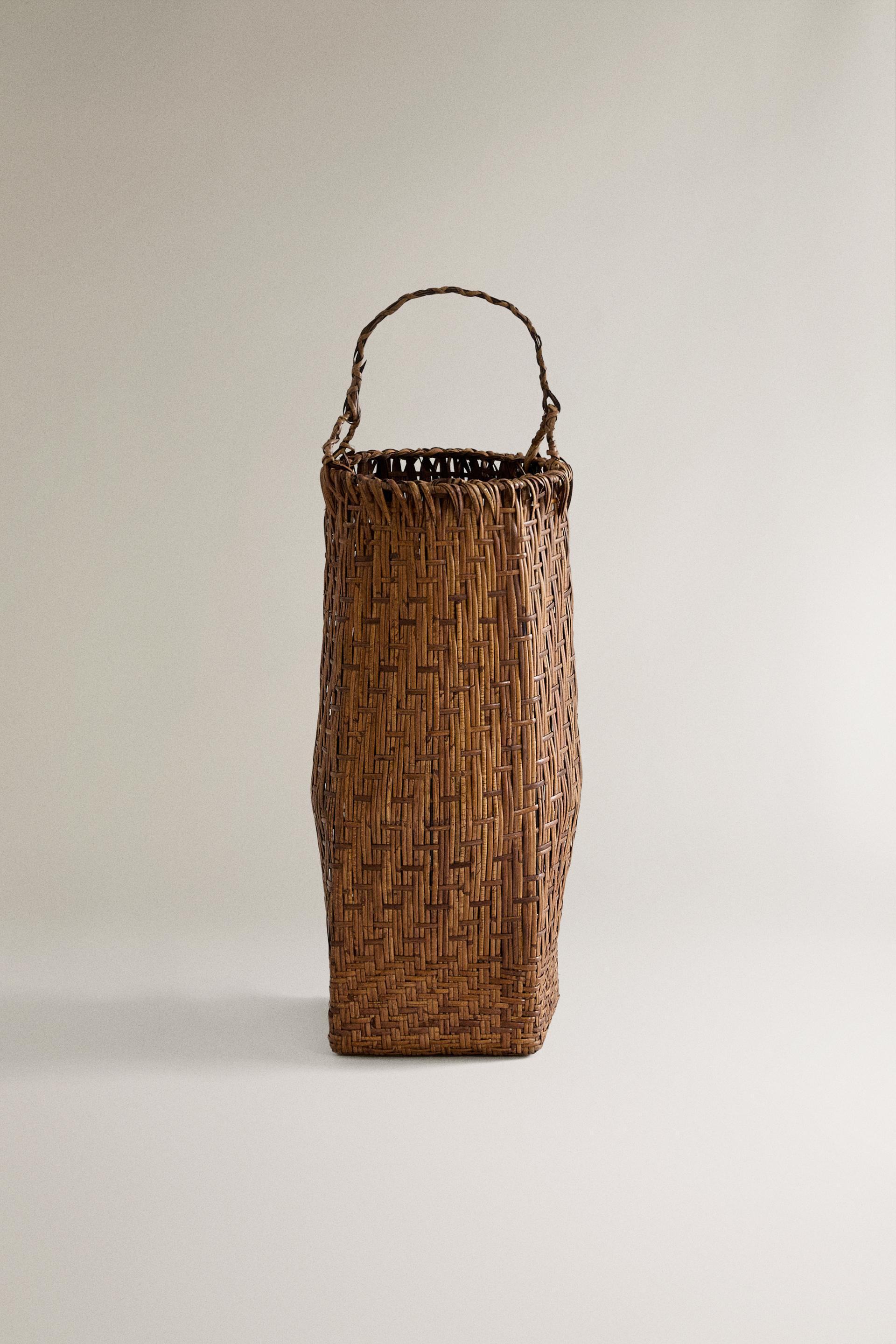 RATTAN UMBRELLA STAND Zara Home