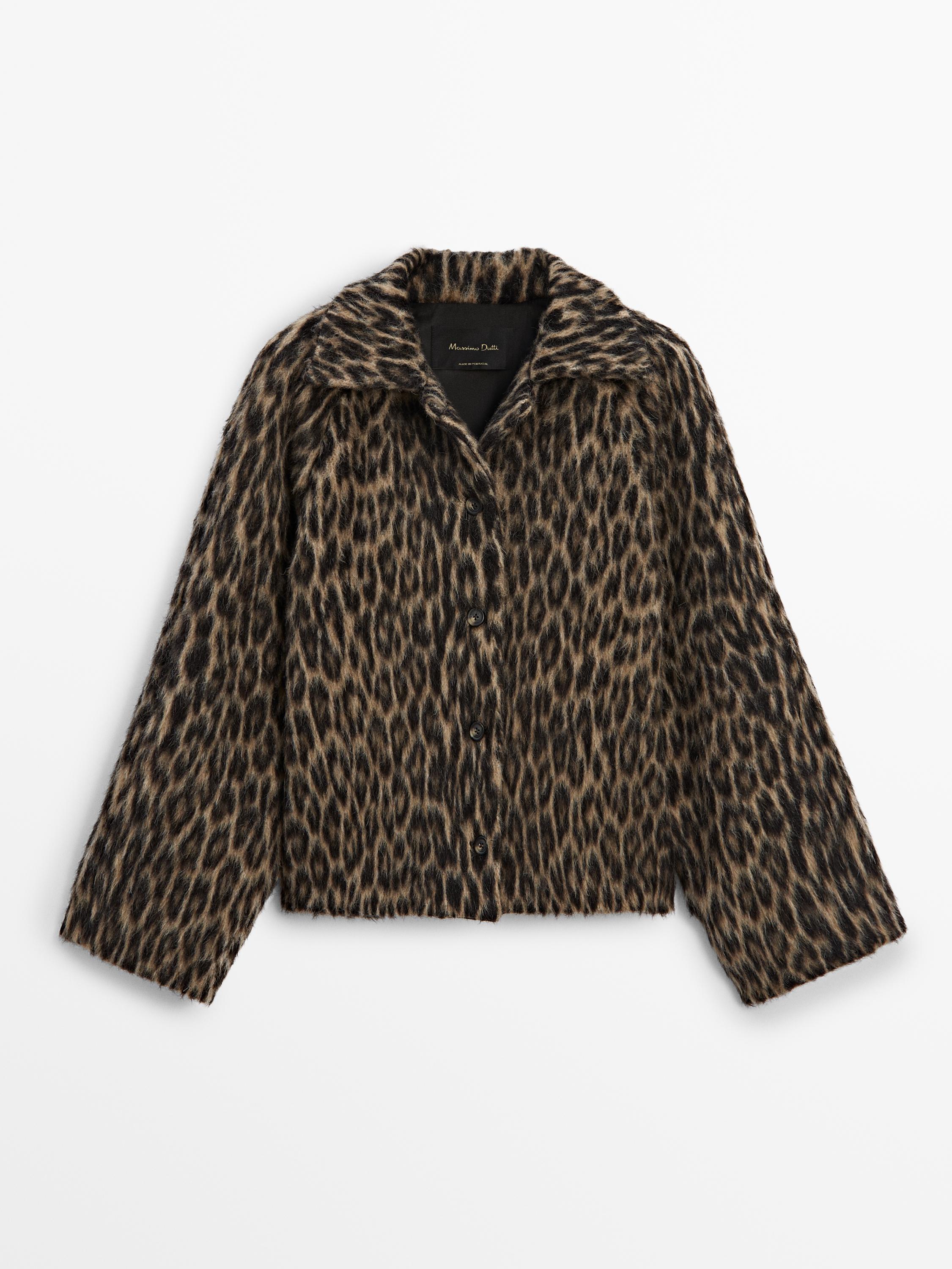 Short animal print collared coat Massimo Dutti