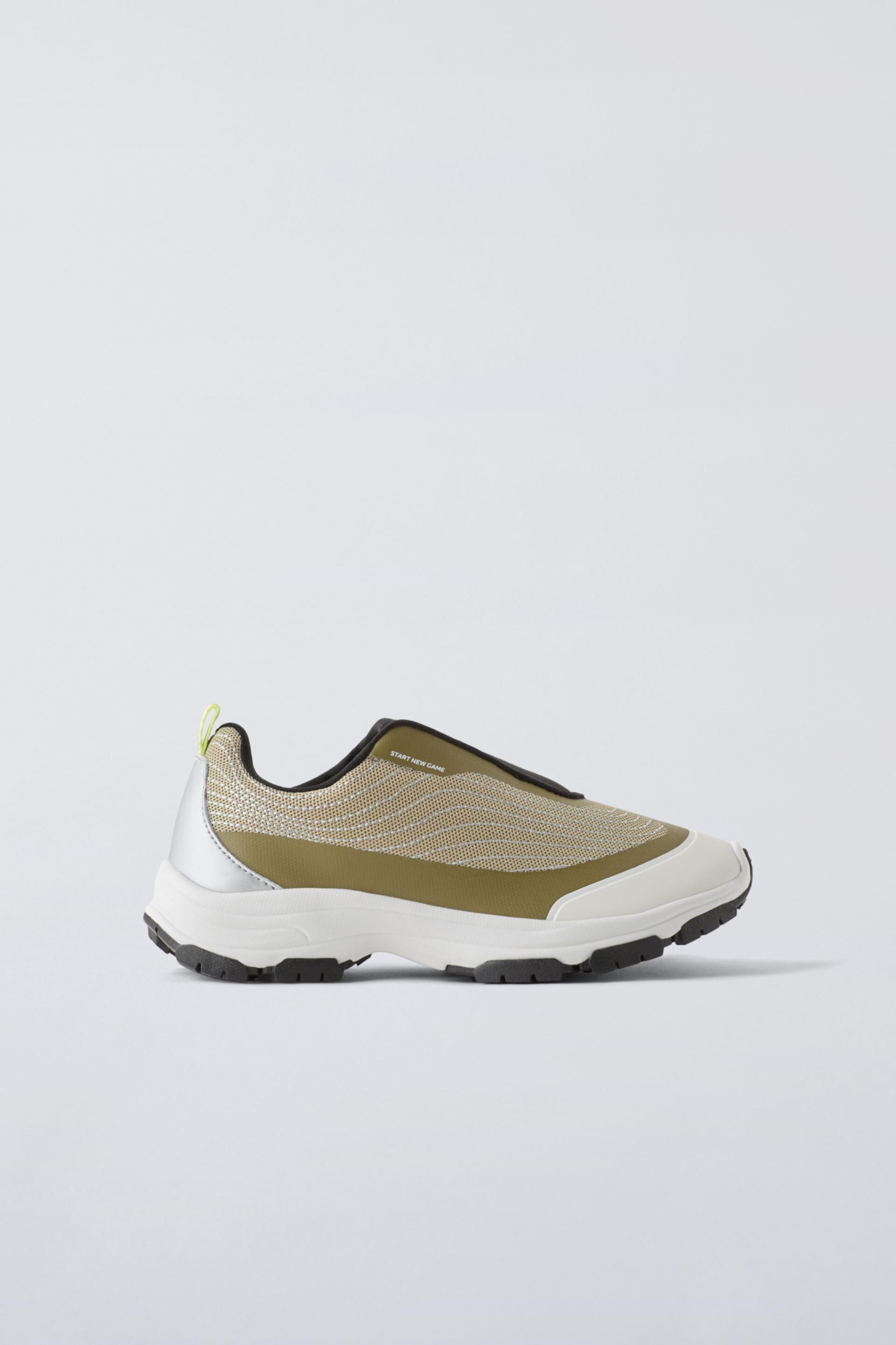 STRETCH SNEAKERS ZARA