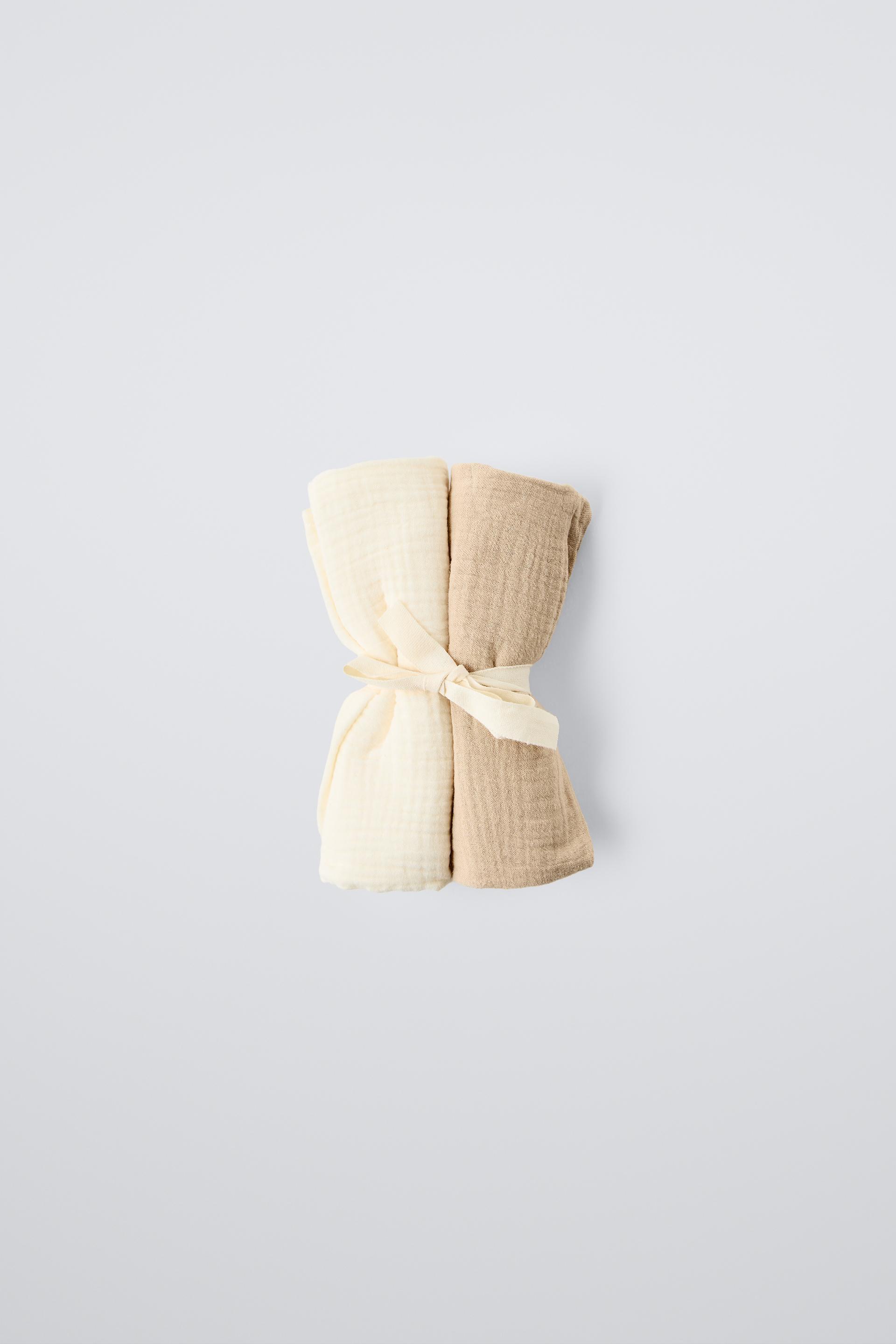 TWO-PACK OF BASIC MUSLIN SWADDLES ZARA