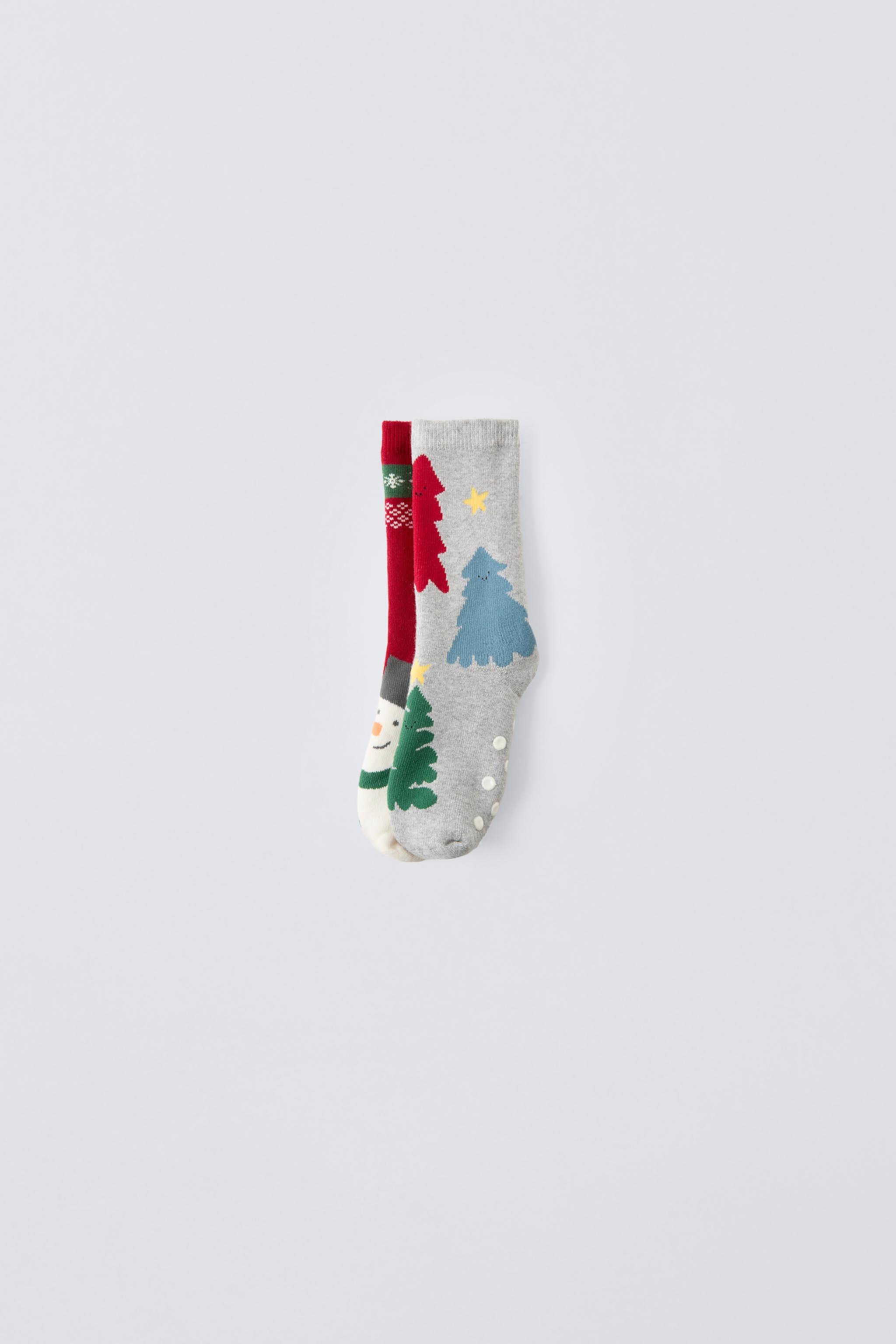 TWO-PACK OF NON-SLIP CHRISTMAS TREE AND SNOWMAN SOCKS ZARA