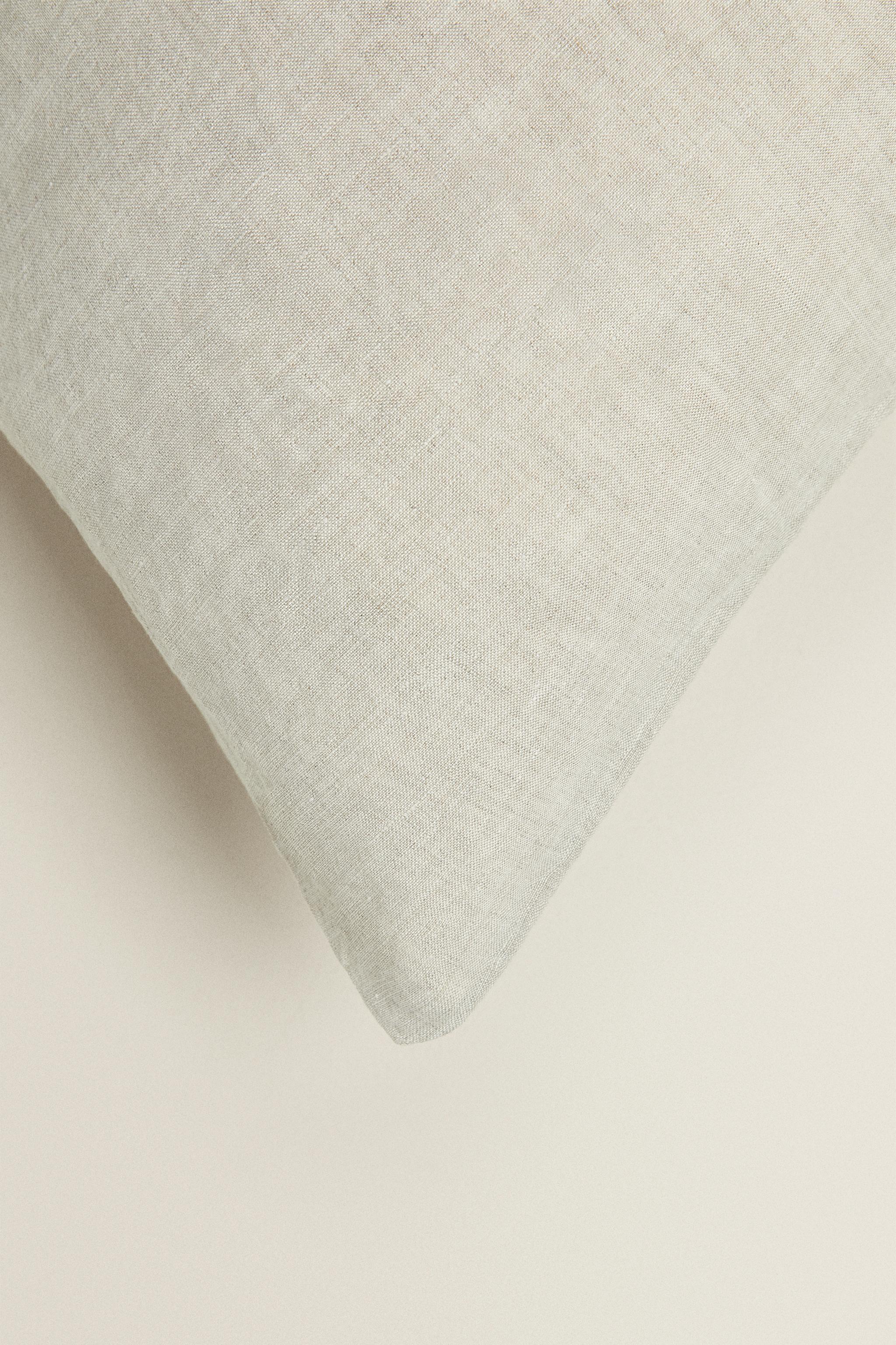 XXL THROW PILLOW COVER Zara Home