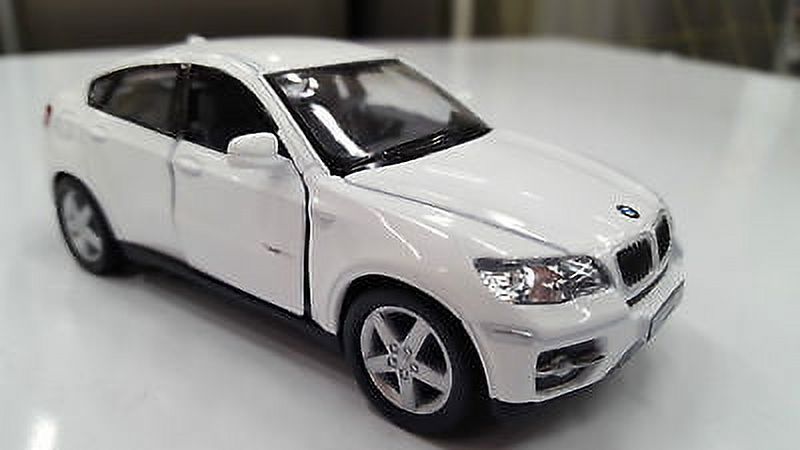 5" Kinsmart BMW X6 SUV Diecast Model Toy Car 1:38- White KiNSMART